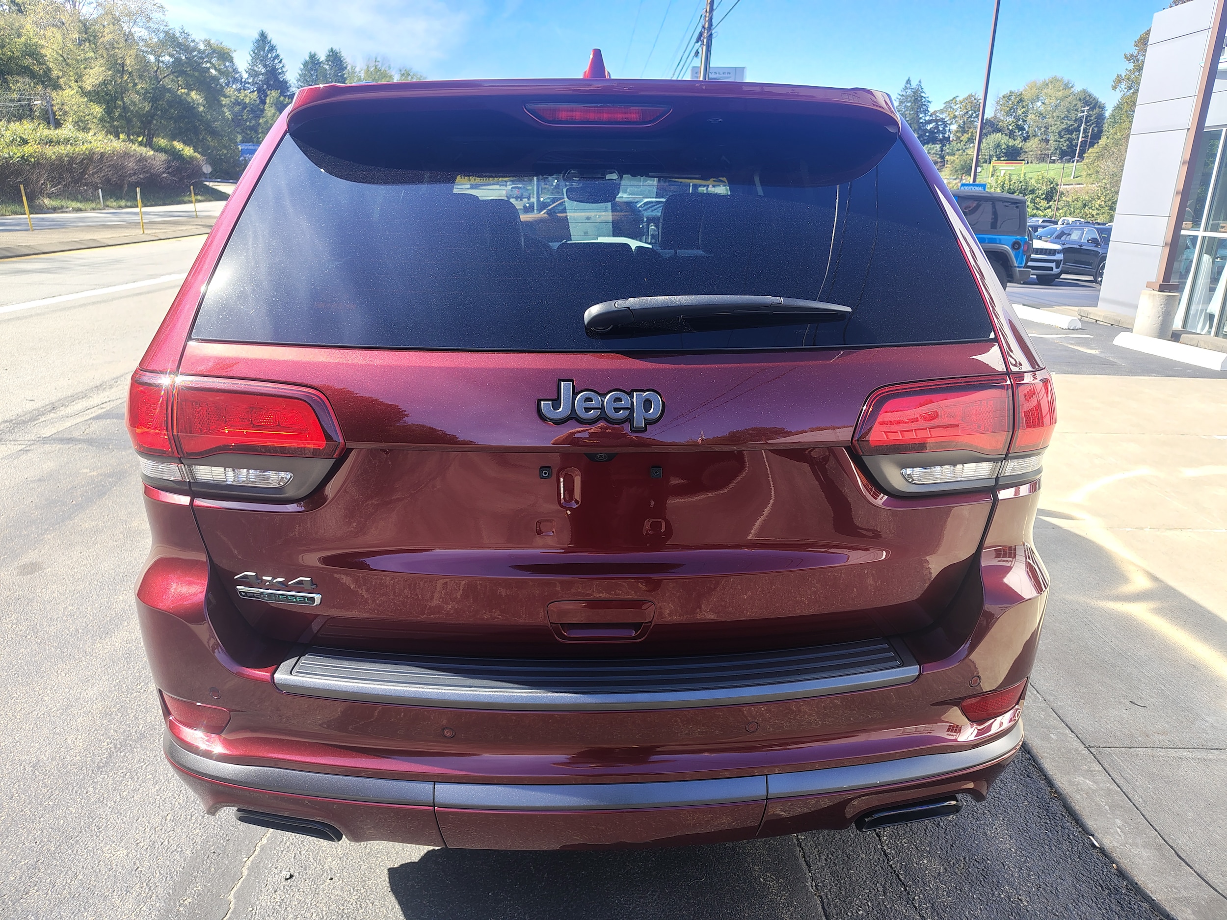 2018 Jeep Grand Cherokee photo 8 of 44