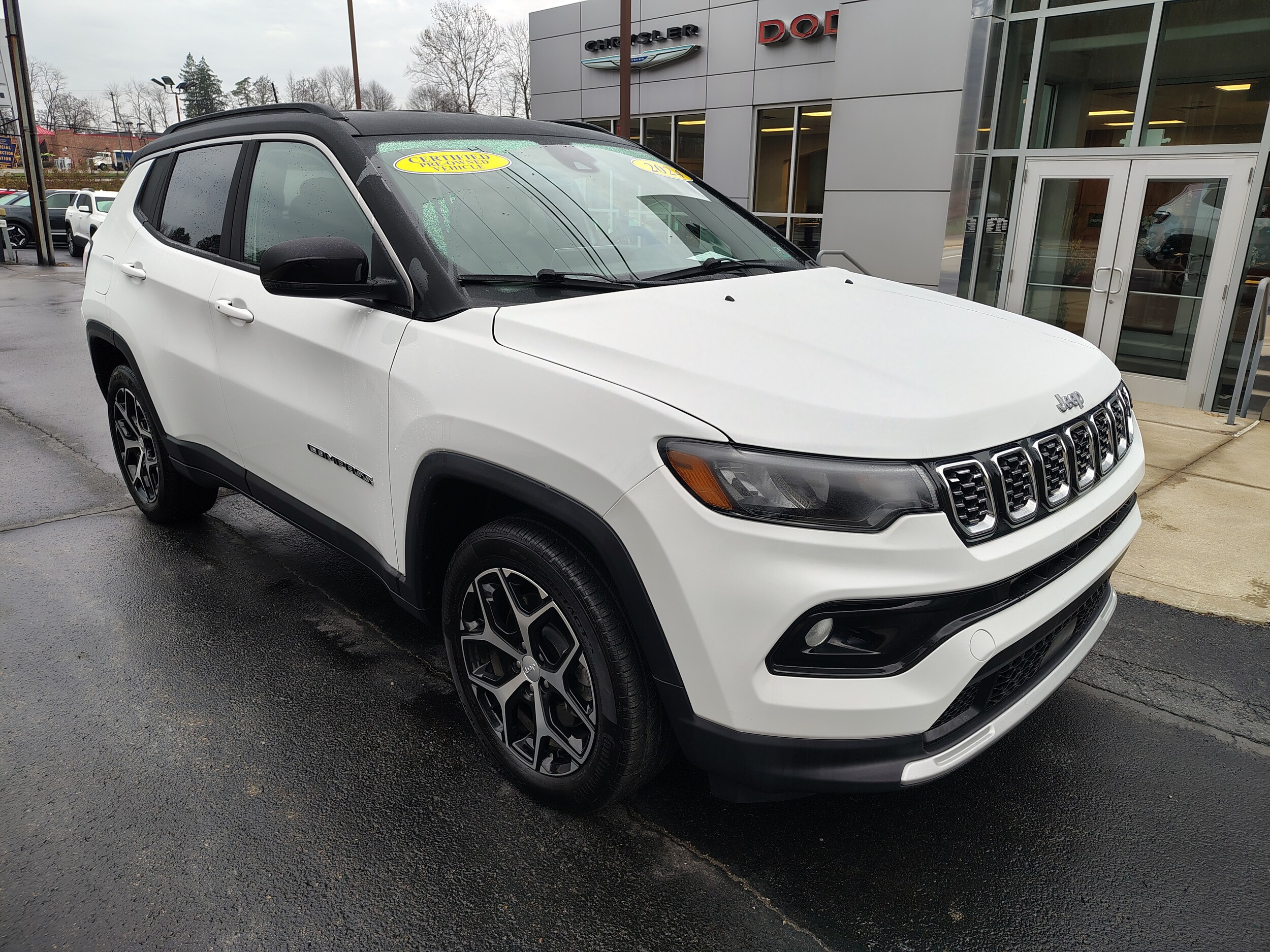 2024 Jeep Compass Limited photo 2