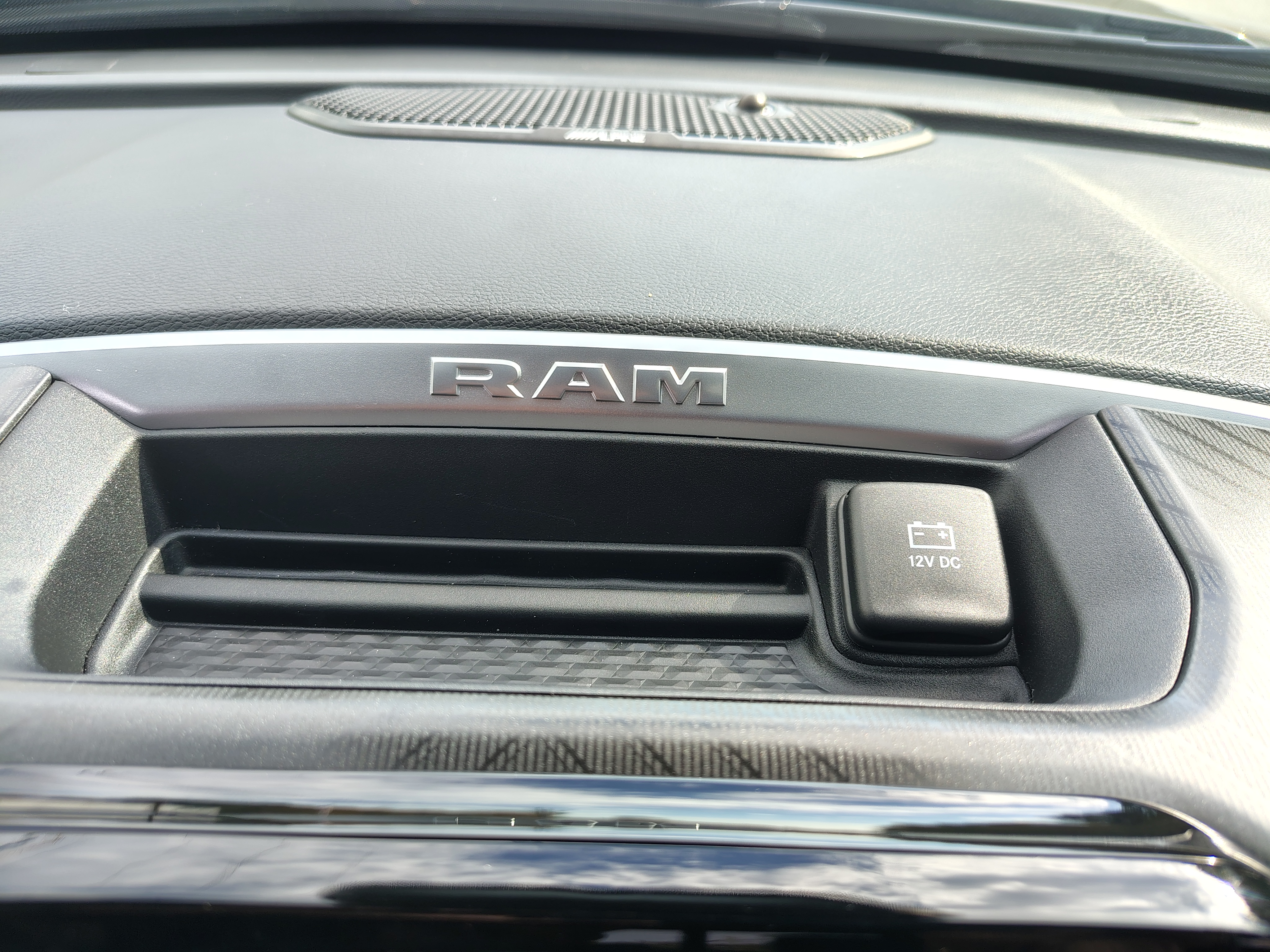 2026 Ram 3500 photo 35 of 40