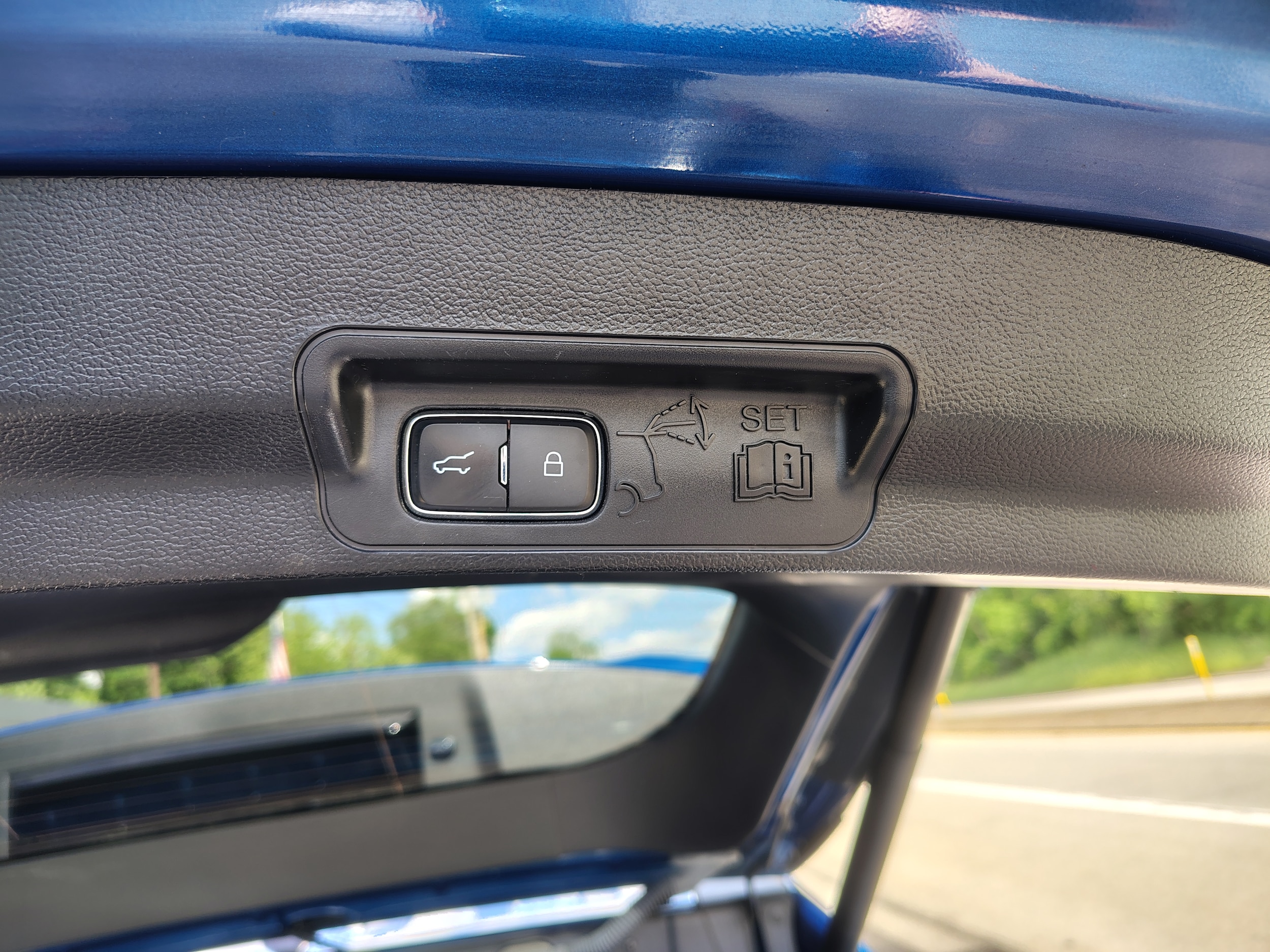 2021 Ford Explorer XLT Blue at Solomon CJD Brownsville