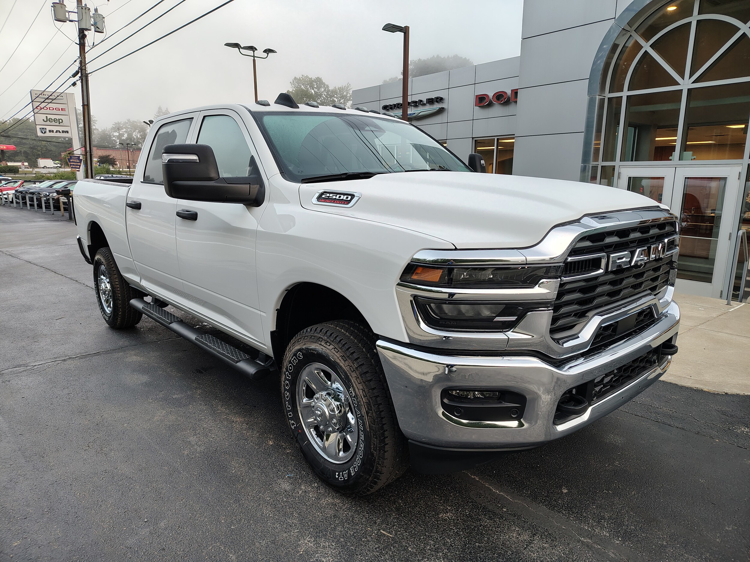 2026 Ram 2500 Tradesman photo 2