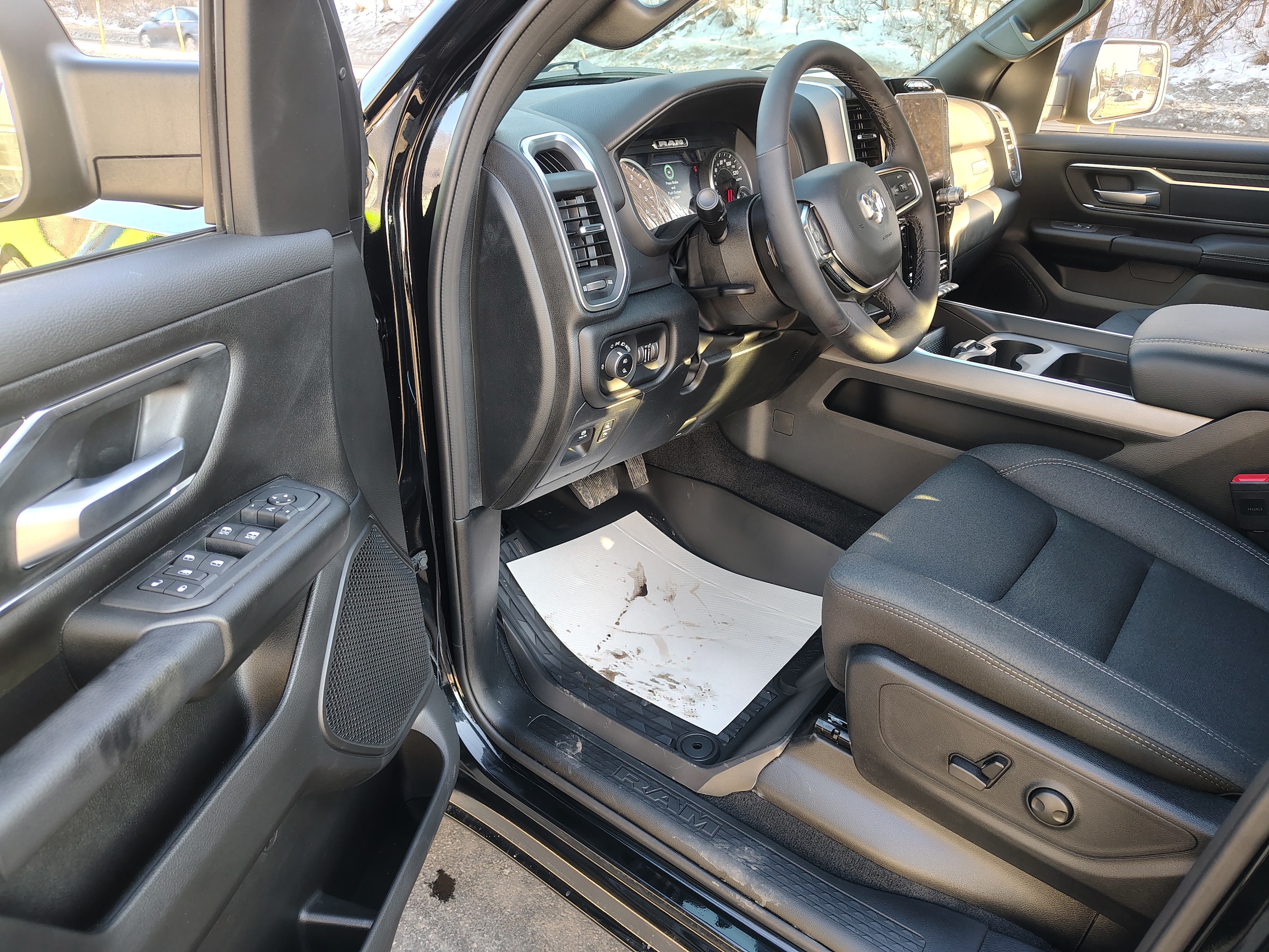 2026 Ram 1500 BIG HORN CREW CAB 4X4 5'7 BOX Diamond Black Crystal Pearlcoat at Solomon CJD Carmichaels