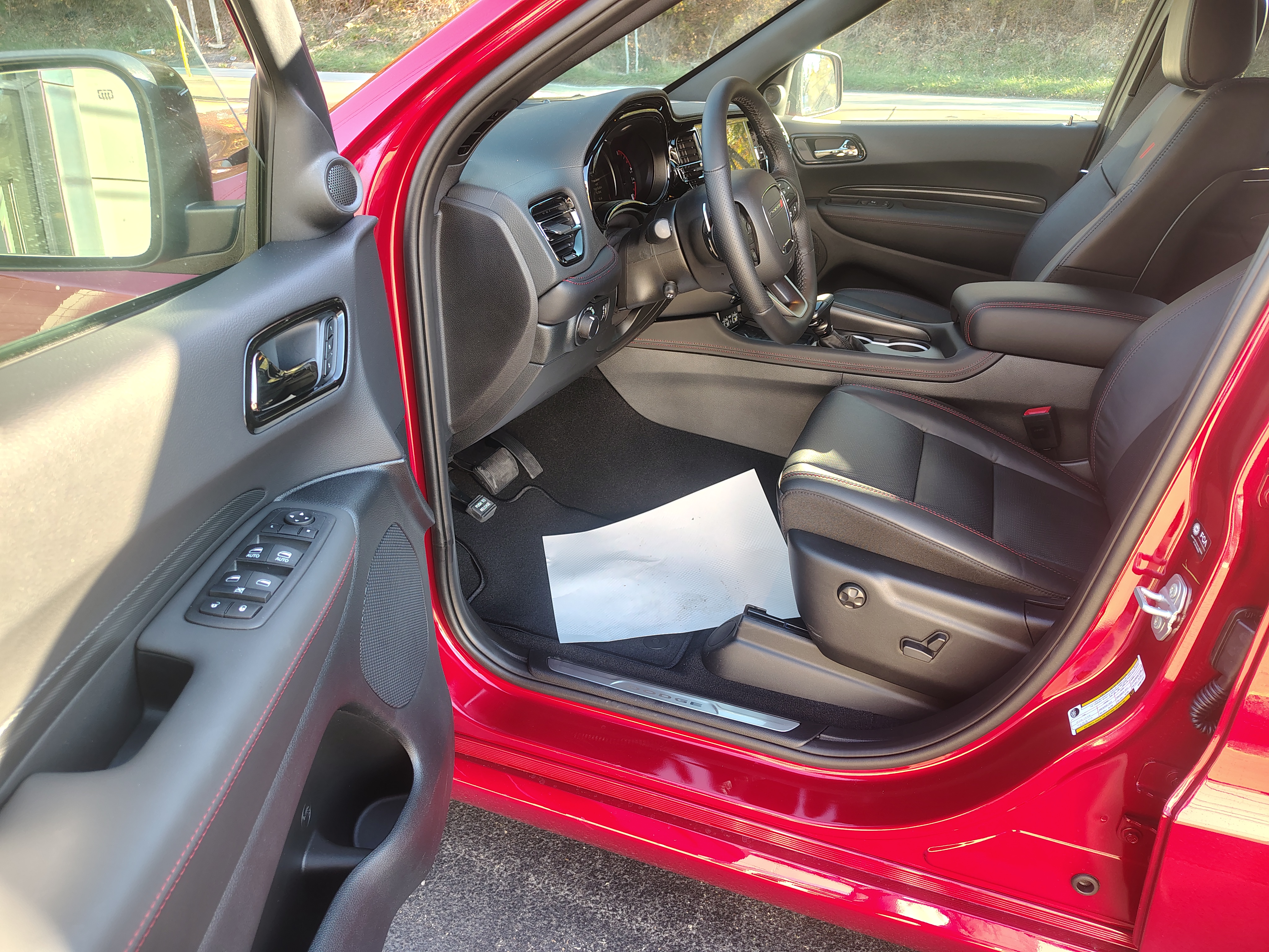 2027 Dodge Durango photo 18 of 42