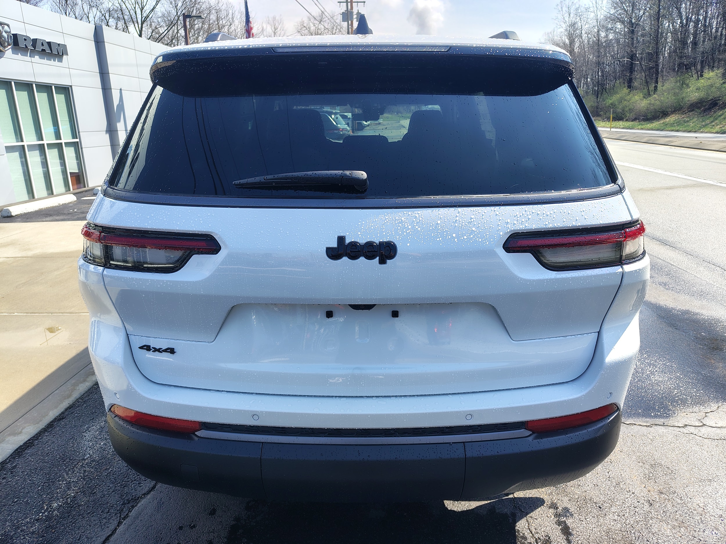 2026 Jeep Grand Cherokee L LAREDO ALTITUDE 4X4 Bright White at Three Rivers CJD