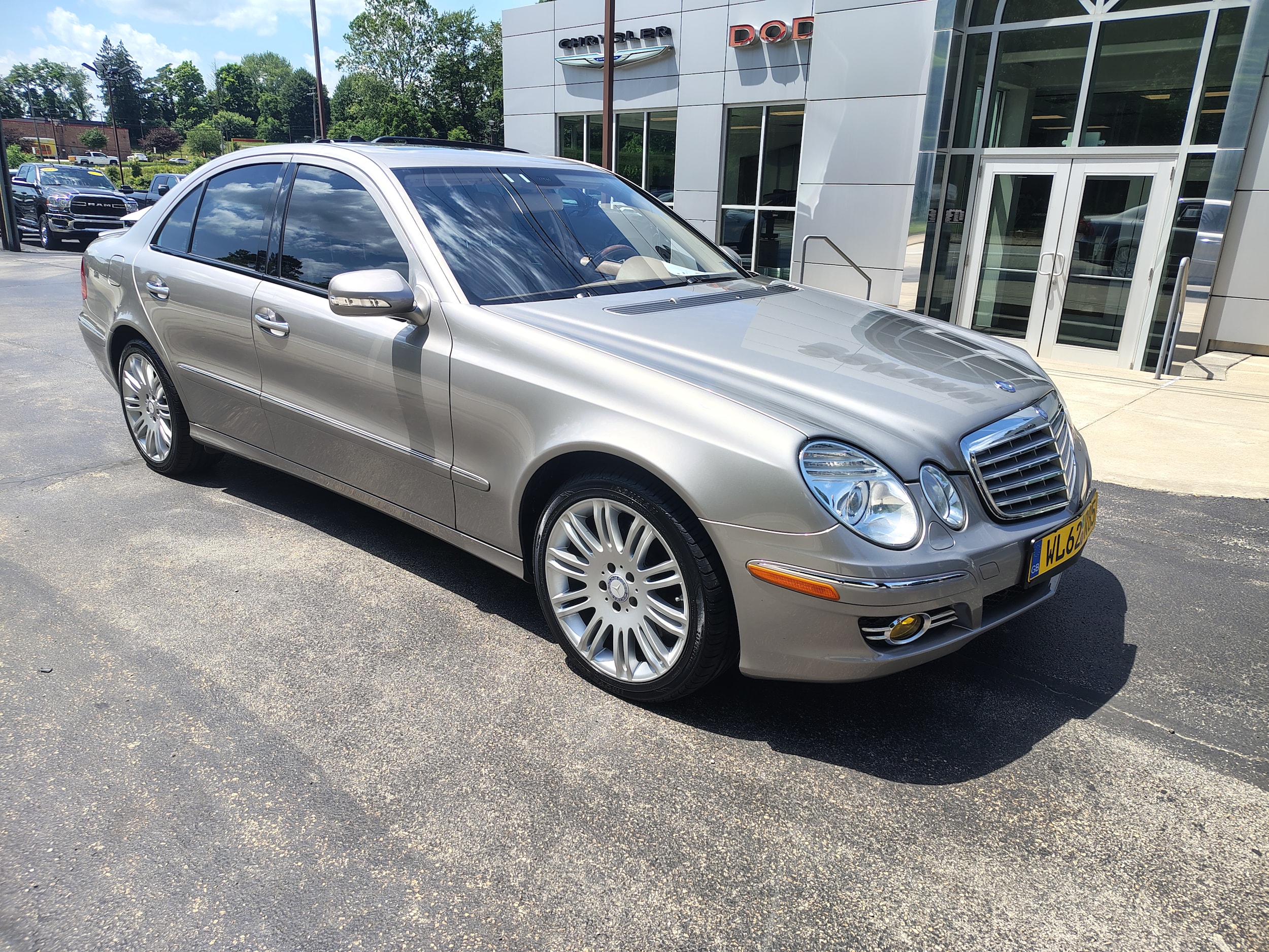 Used 2008 Mercedes-Benz E-Class E350 with VIN WDBUF87XX8B236235 for sale in Carmichaels, PA