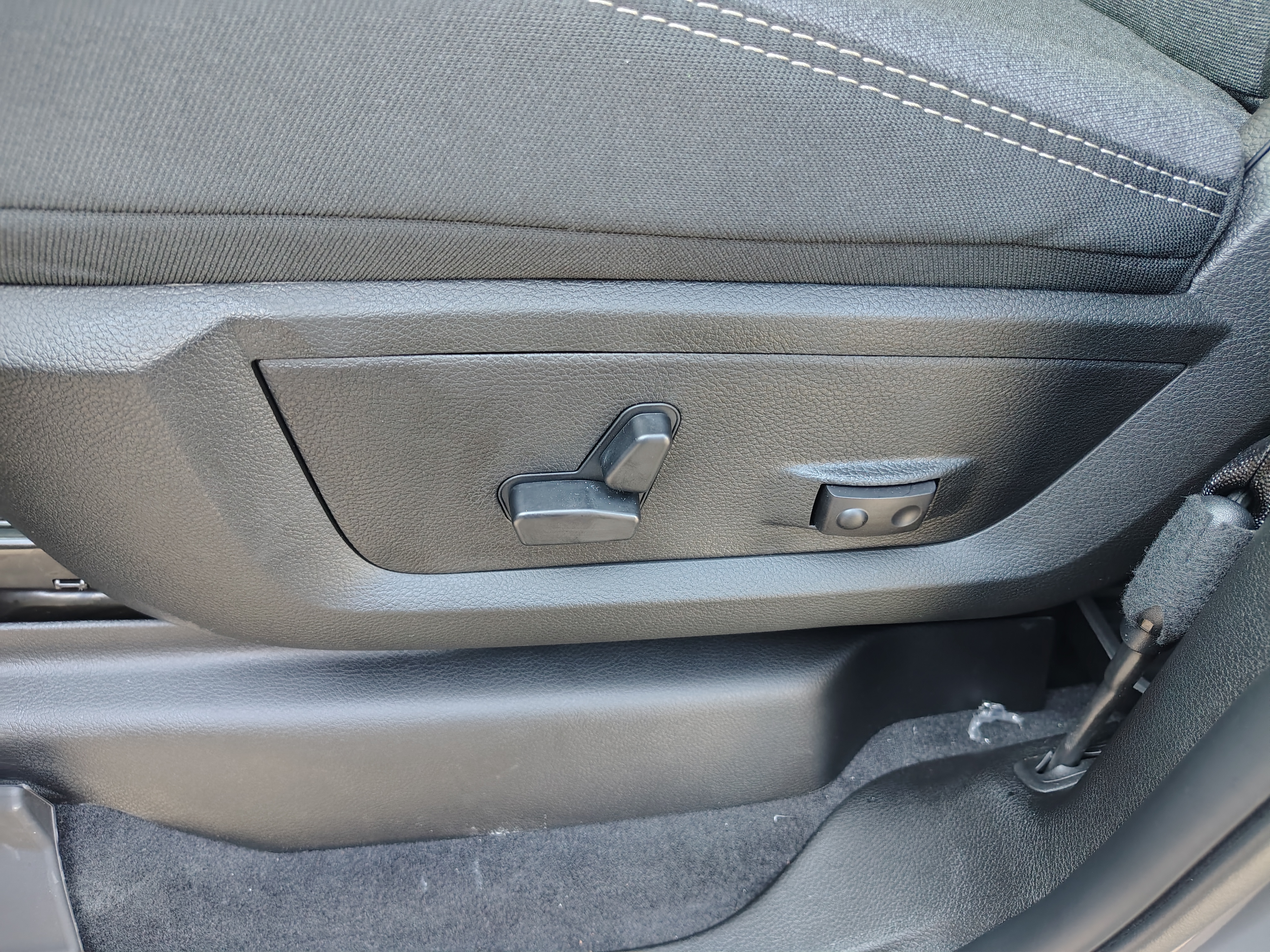 2027 Ram 2500 photo 19 of 40