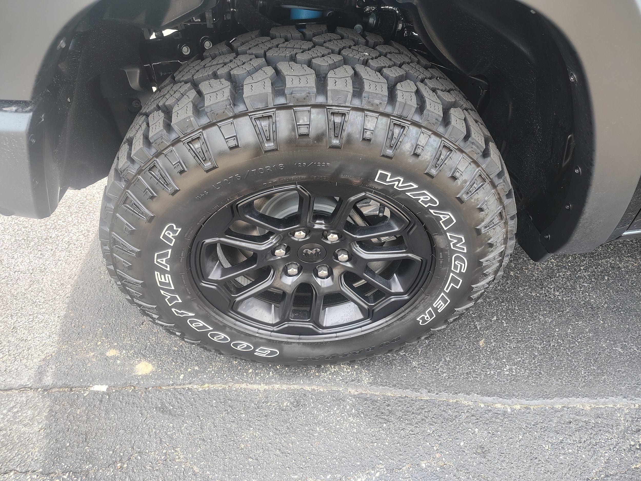 2027 Ram 1500 photo 6 of 19