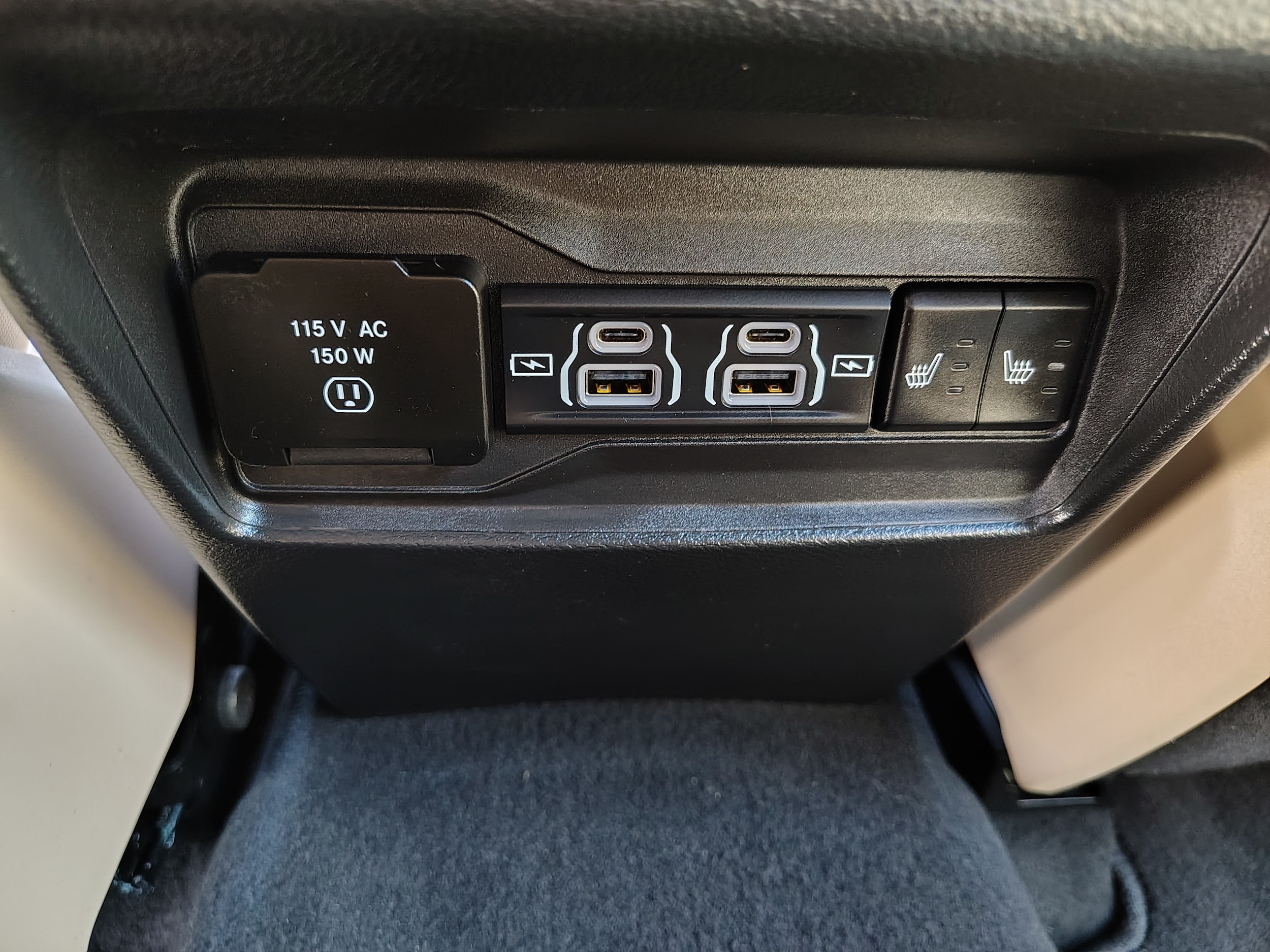 2025 Jeep Grand Cherokee Limited Bright White Clearcoat at Solomon CJD Carmichaels