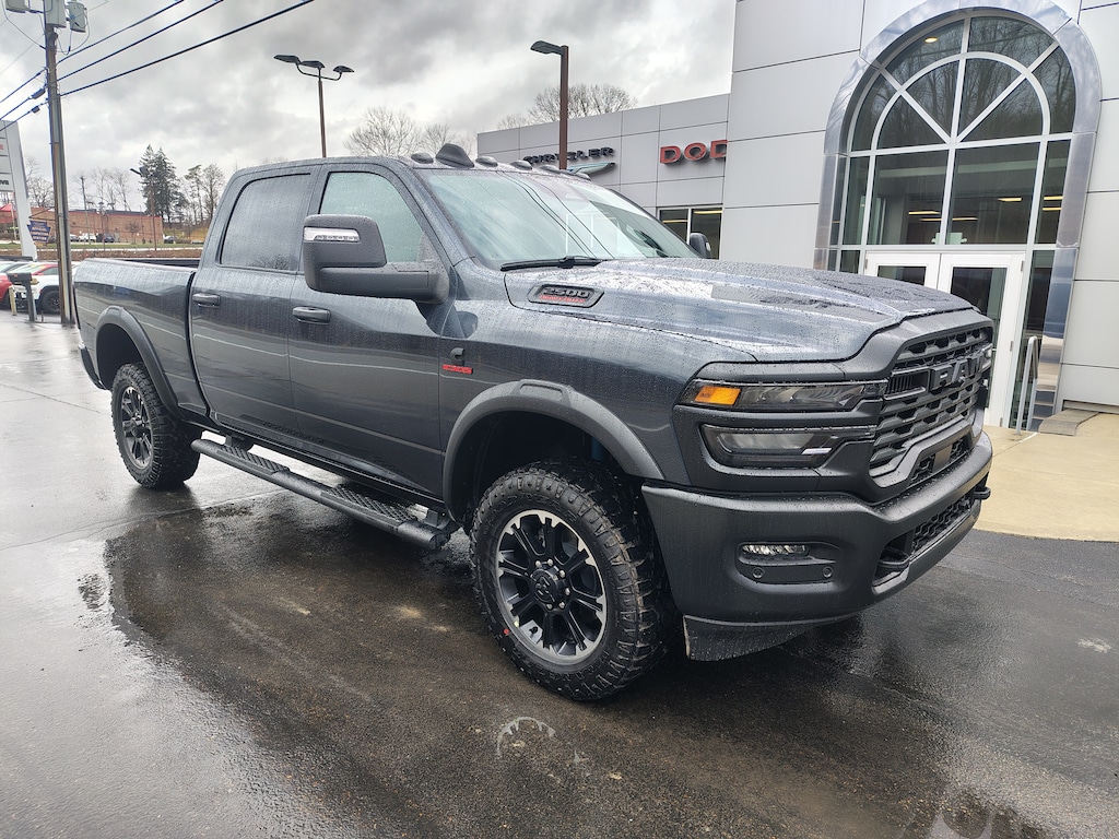 New 2026 Ram 2500 WARLOCK CREW CAB 4X4 6'4 BOX Pickup