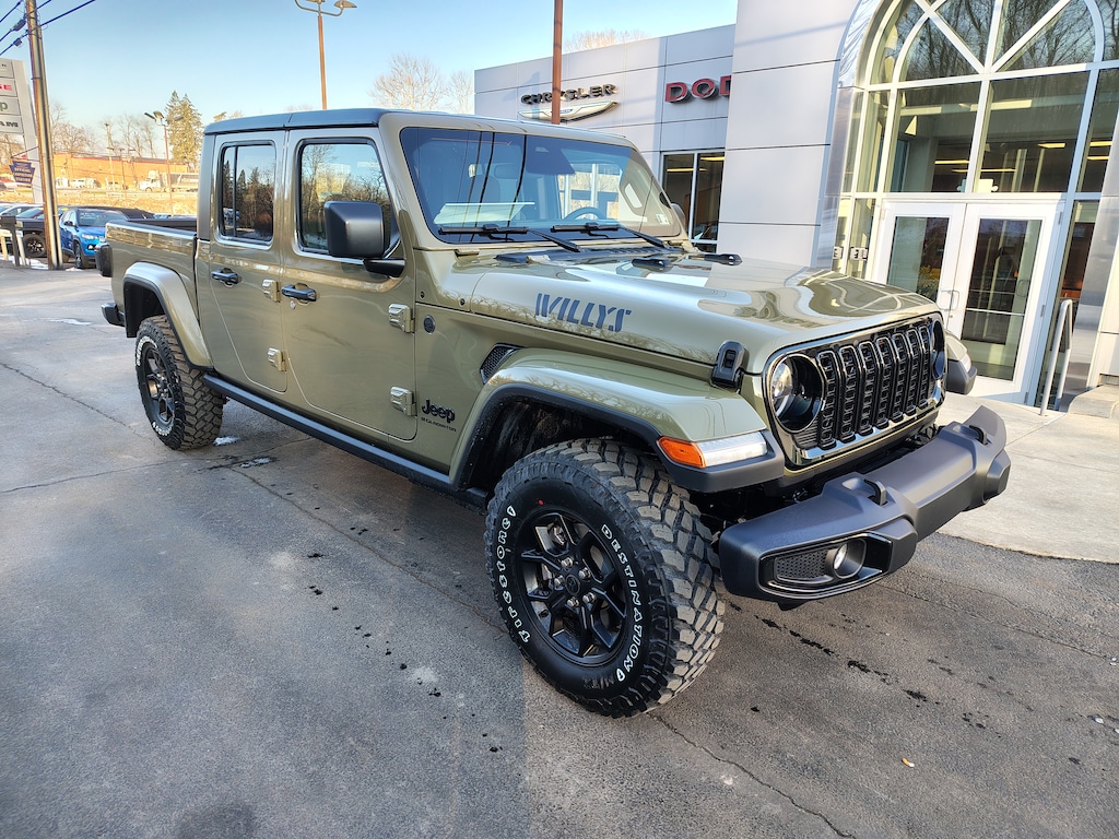 New 2026 Jeep Gladiator WILLYS 4X4 Pickup