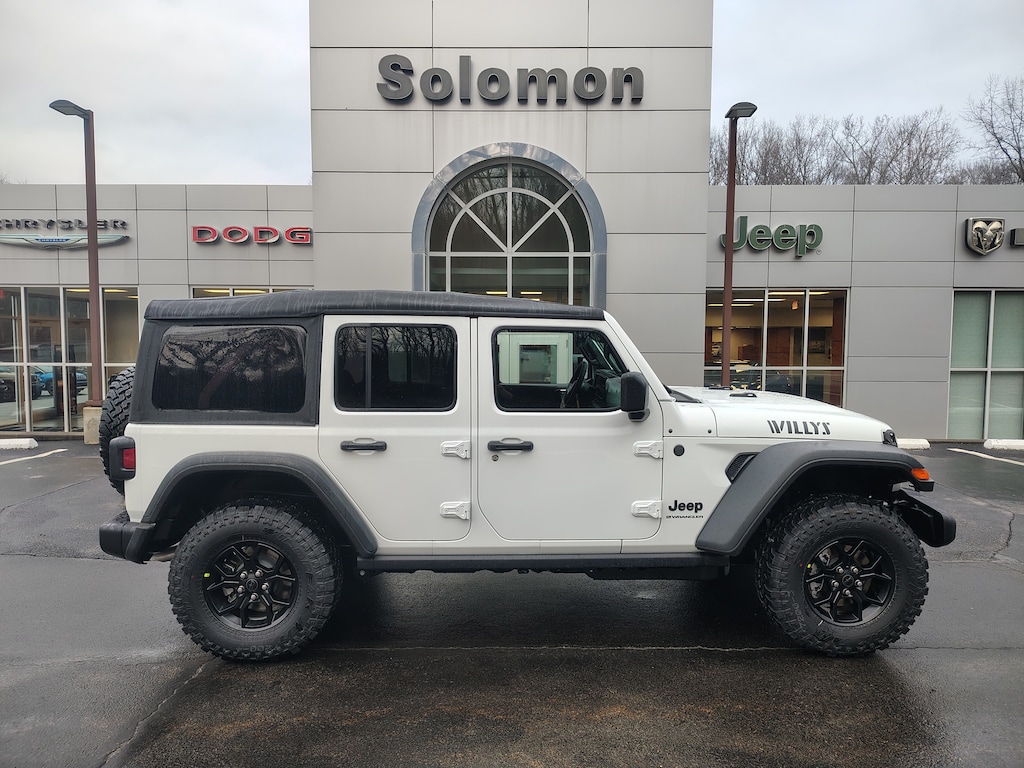 New 2026 Jeep Wrangler 4-DOOR WILLYS Sport Utility