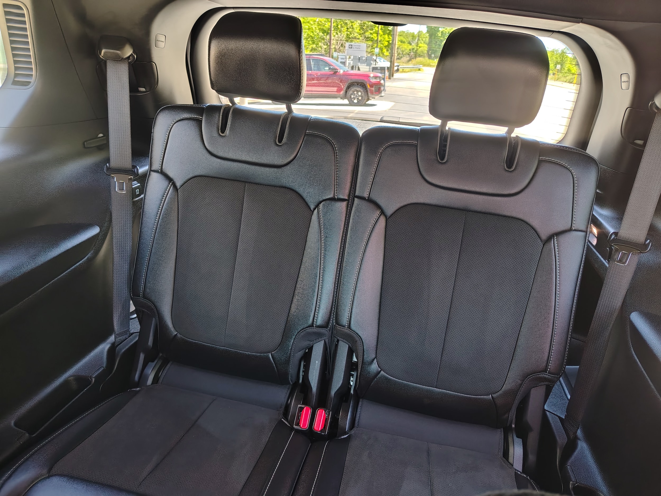 2024 Jeep Grand Cherokee L photo 25 of 40