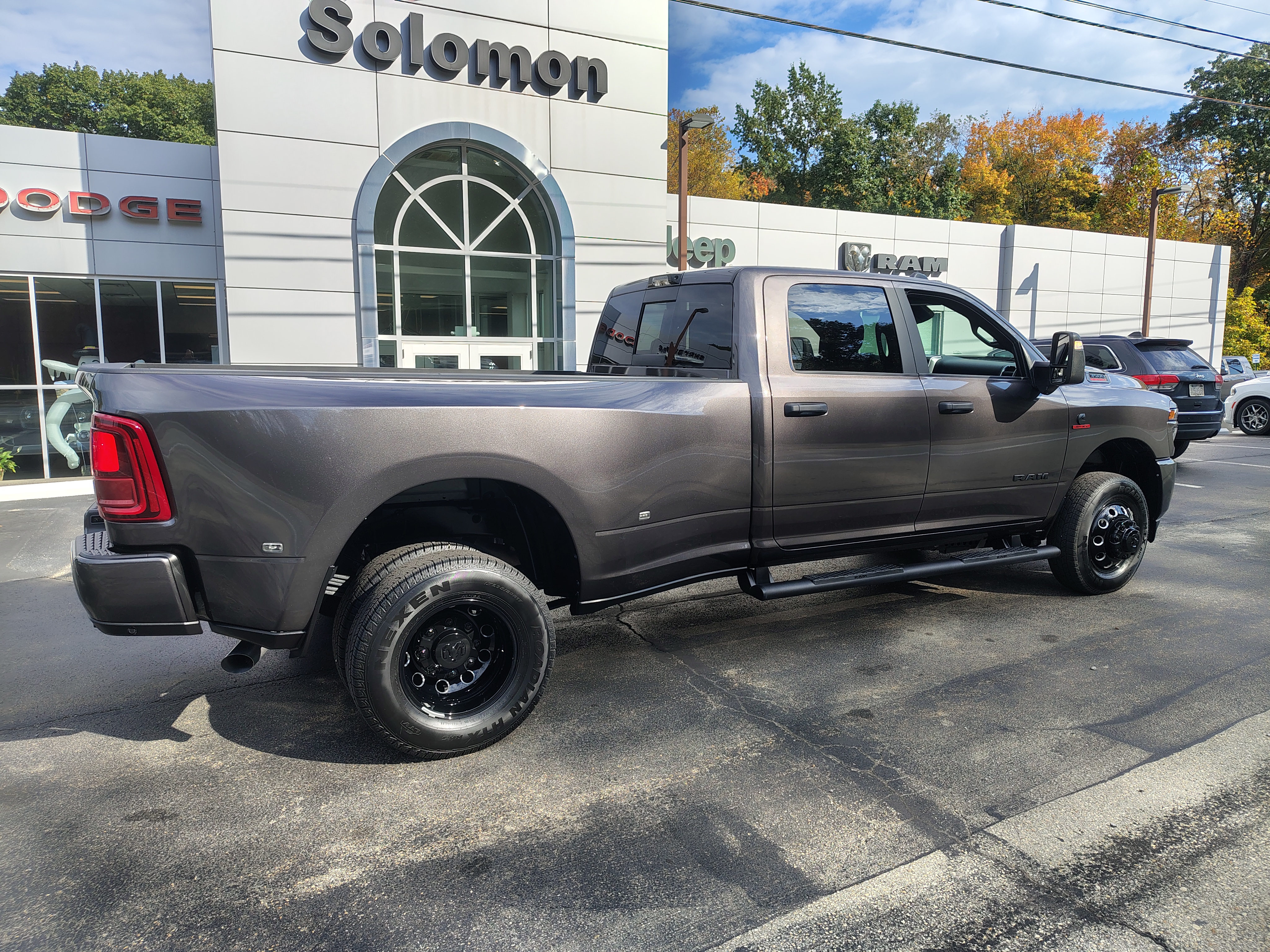 2026 Ram 3500 photo 14 of 40
