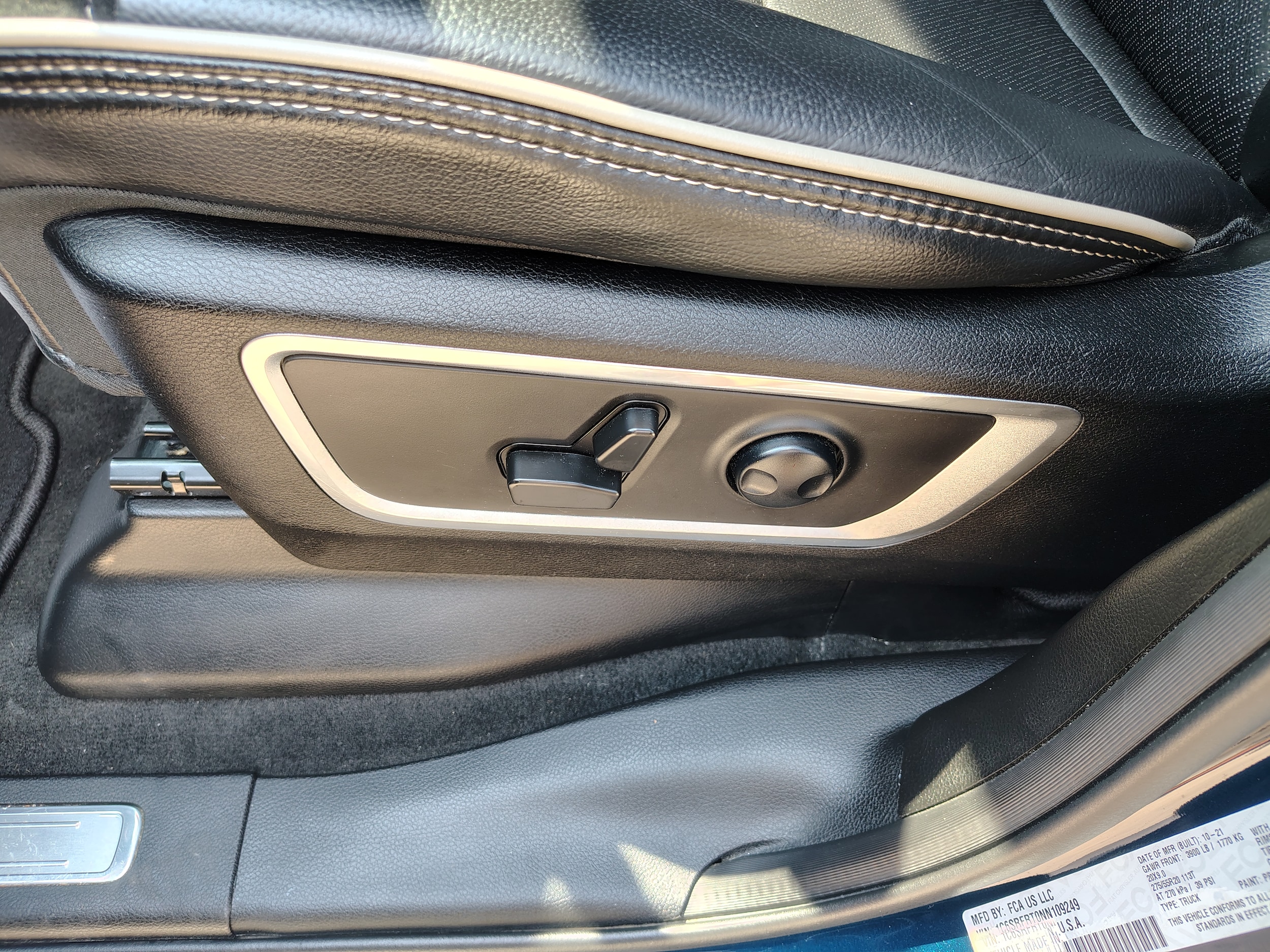 2022 Ram 1500 photo 18 of 44