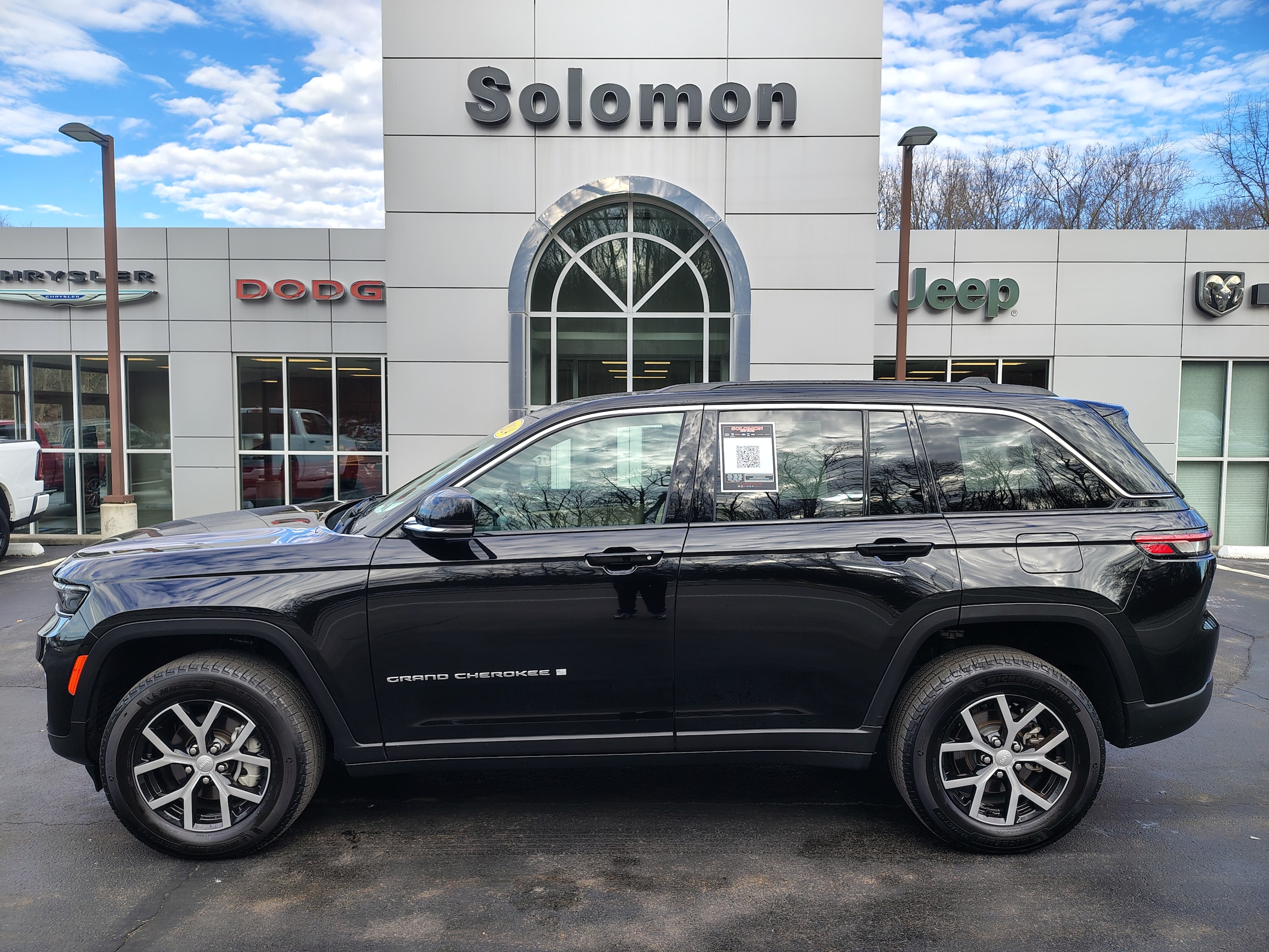 2024 Jeep Grand Cherokee Limited's photo