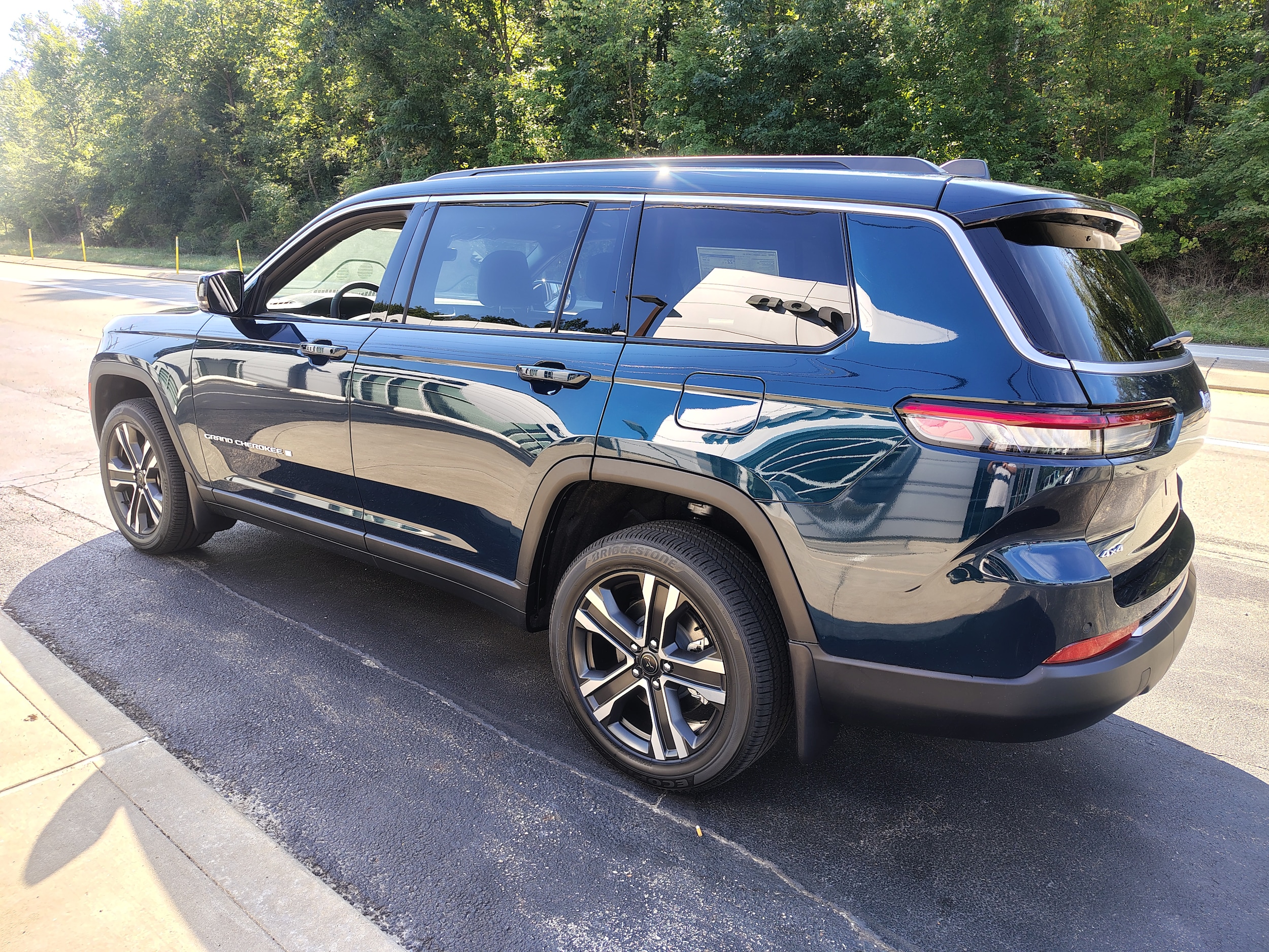 2027 Jeep Grand Cherokee L Limited Fathom Blue Pearlcoat at Solomon CJD Carmichaels