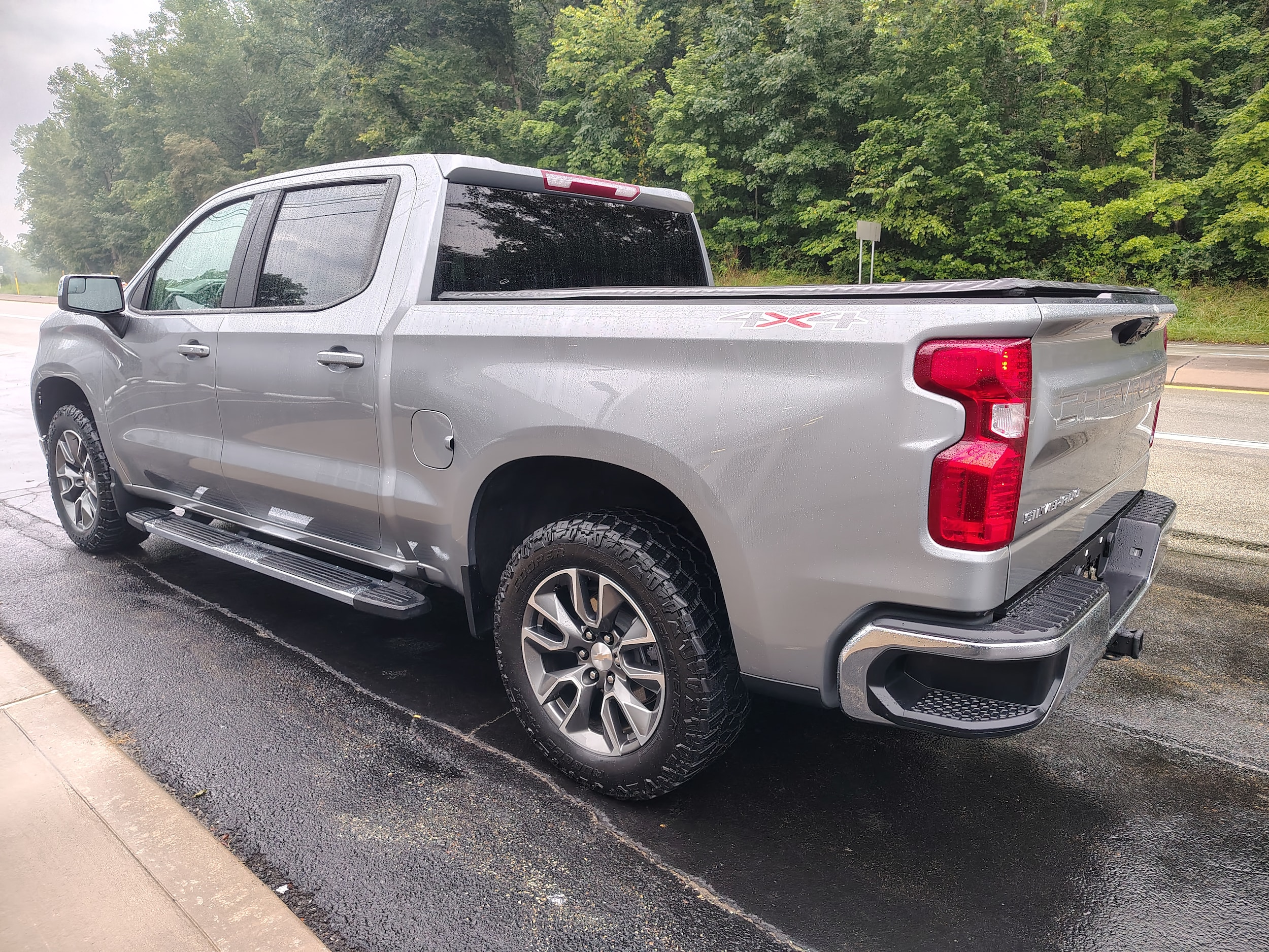 2025 Chevrolet Silverado 1500 LT - 8