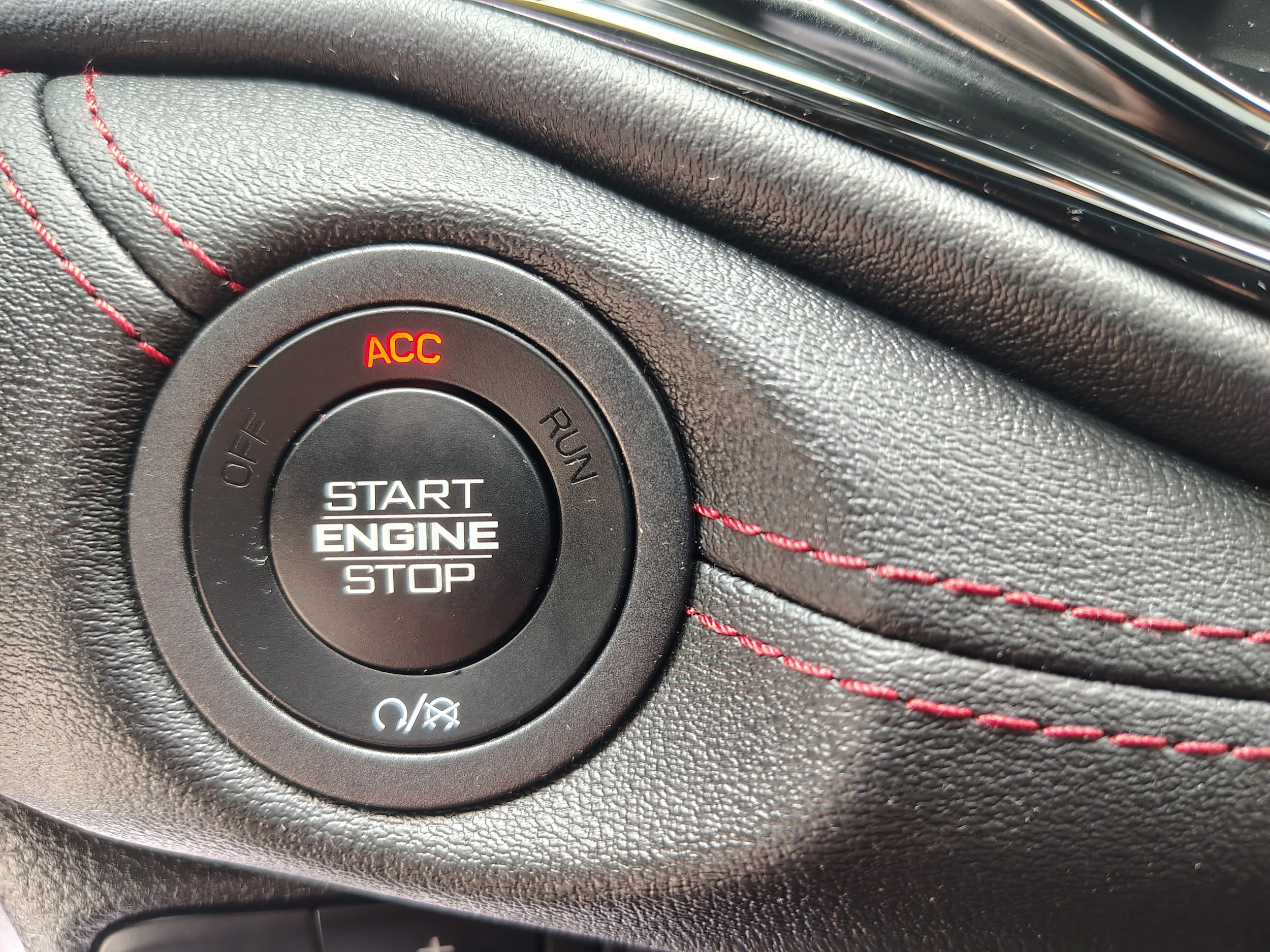 2024 Dodge Durango R/T Premium Vapor Gray at Solomon CJD Carmichaels