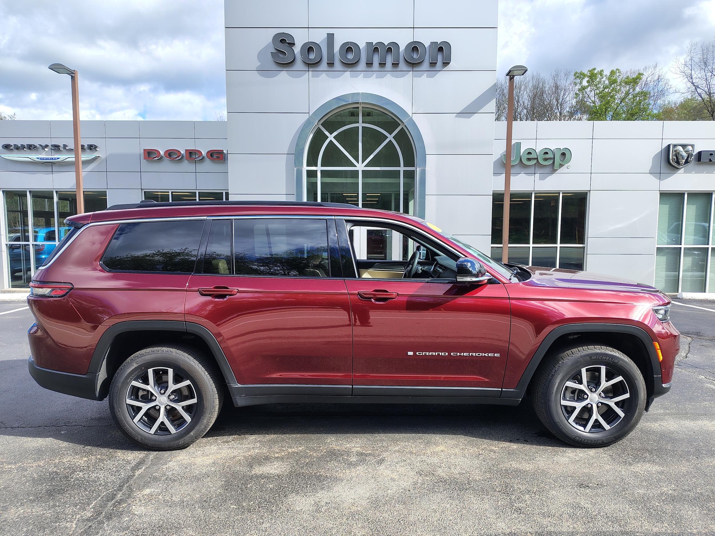 2025 Jeep Grand Cherokee L Limited Velvet Red Pearlcoat at Solomon CJD Carmichaels