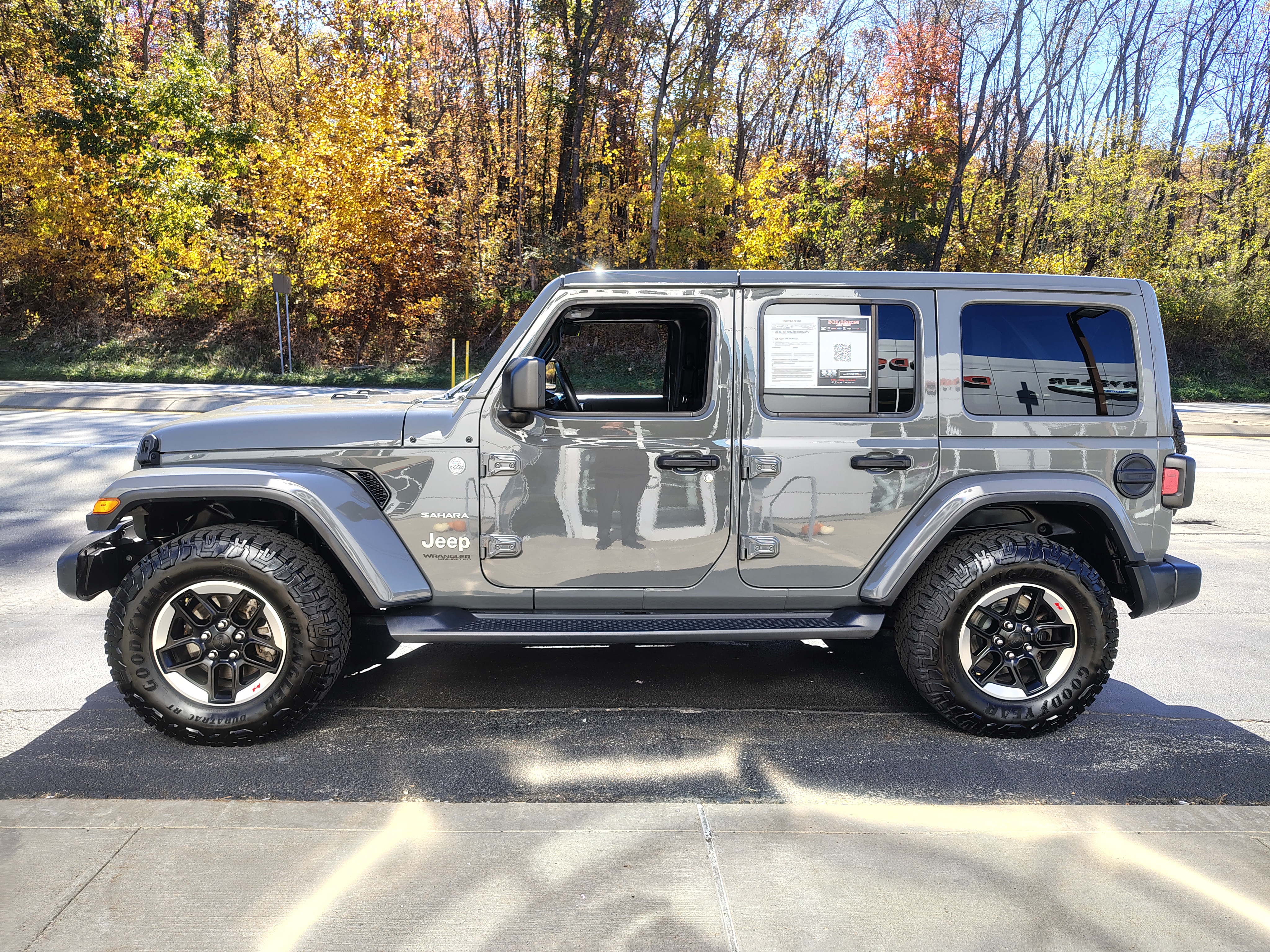 2020 Jeep Wrangler Unlimited photo 7 of 35