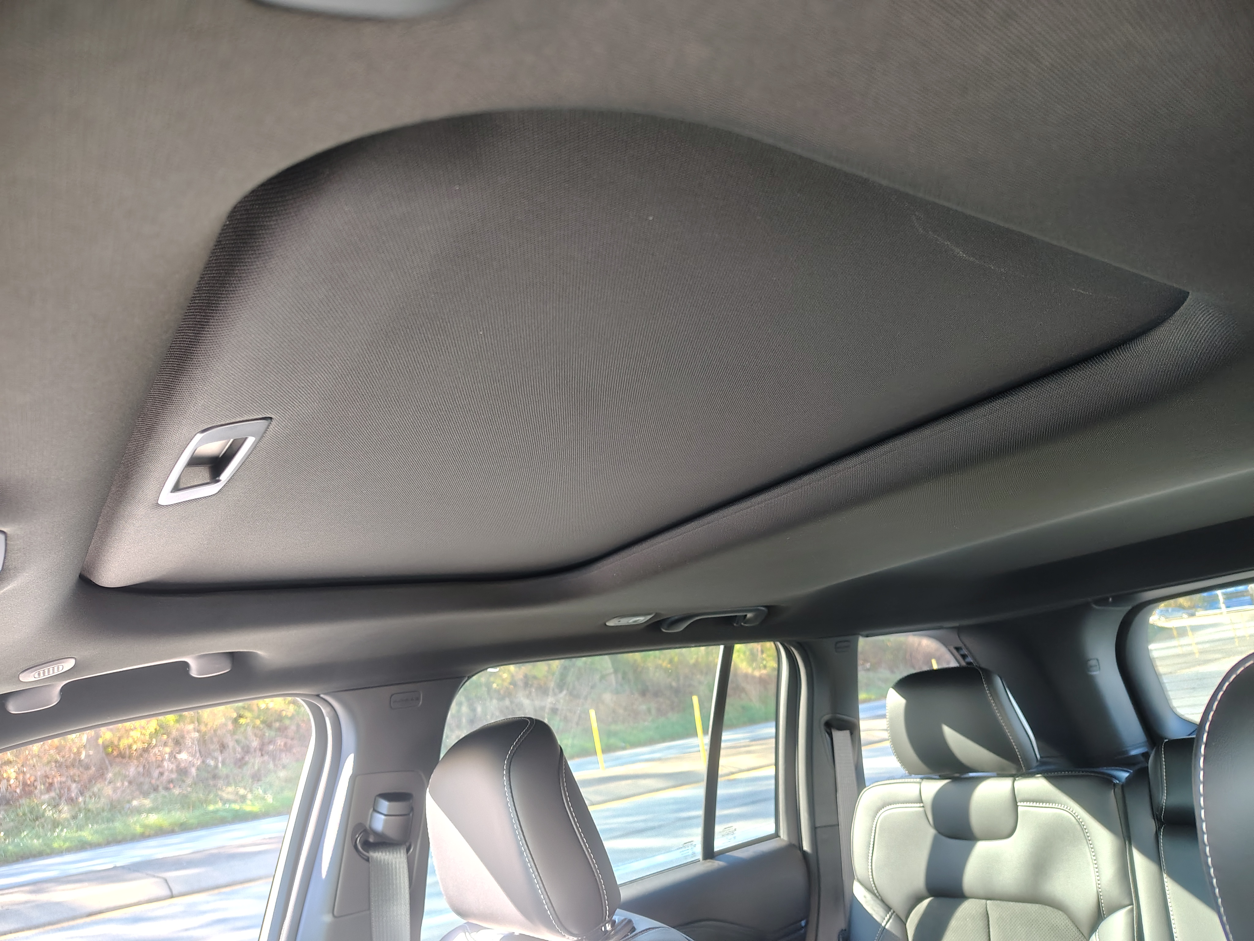 2027 Jeep Grand Cherokee photo 22 of 39