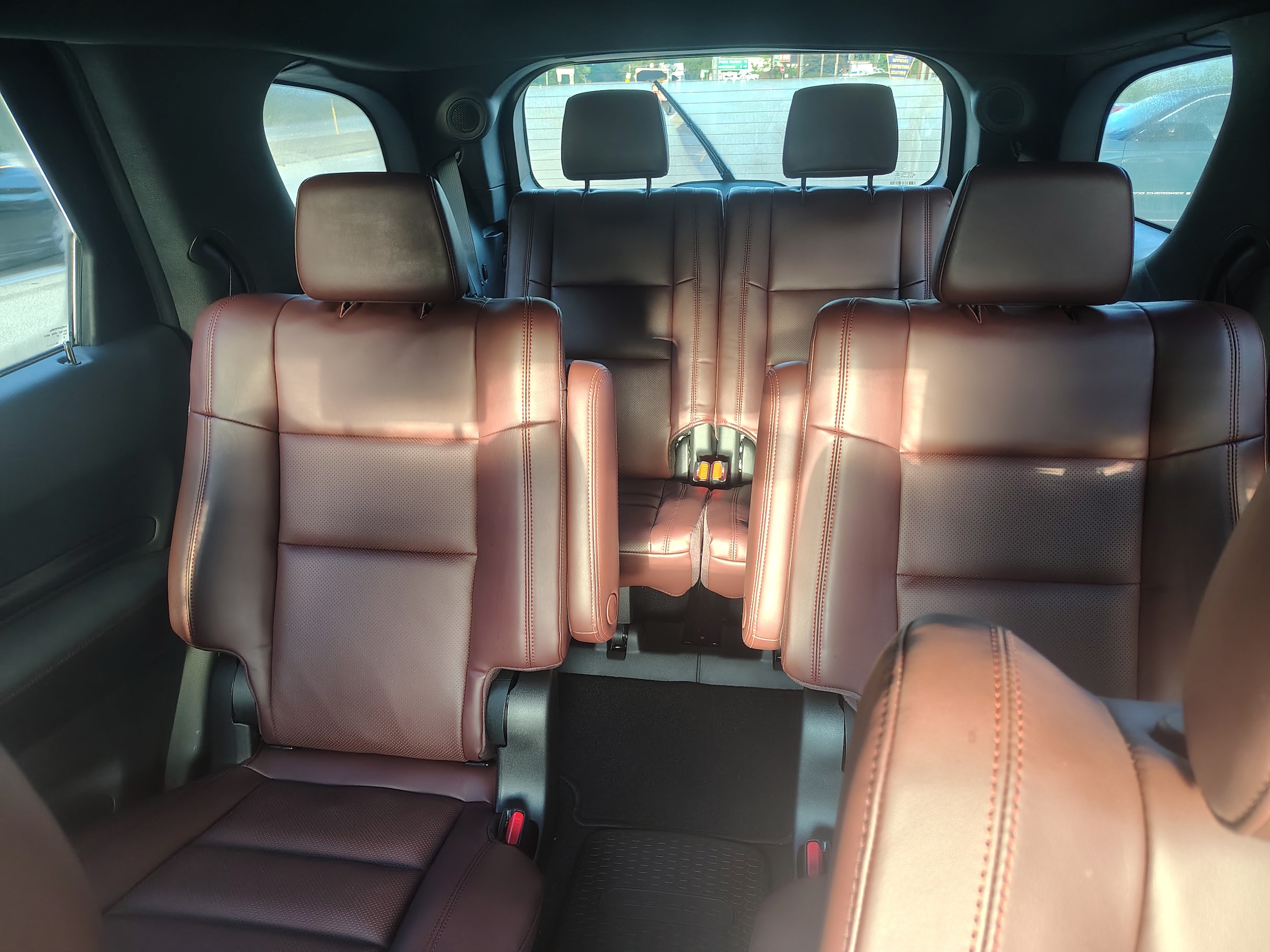 2027 Dodge Durango GT HEMI V8 PLUS AWD White Knuckle at Solomon CJD Carmichaels