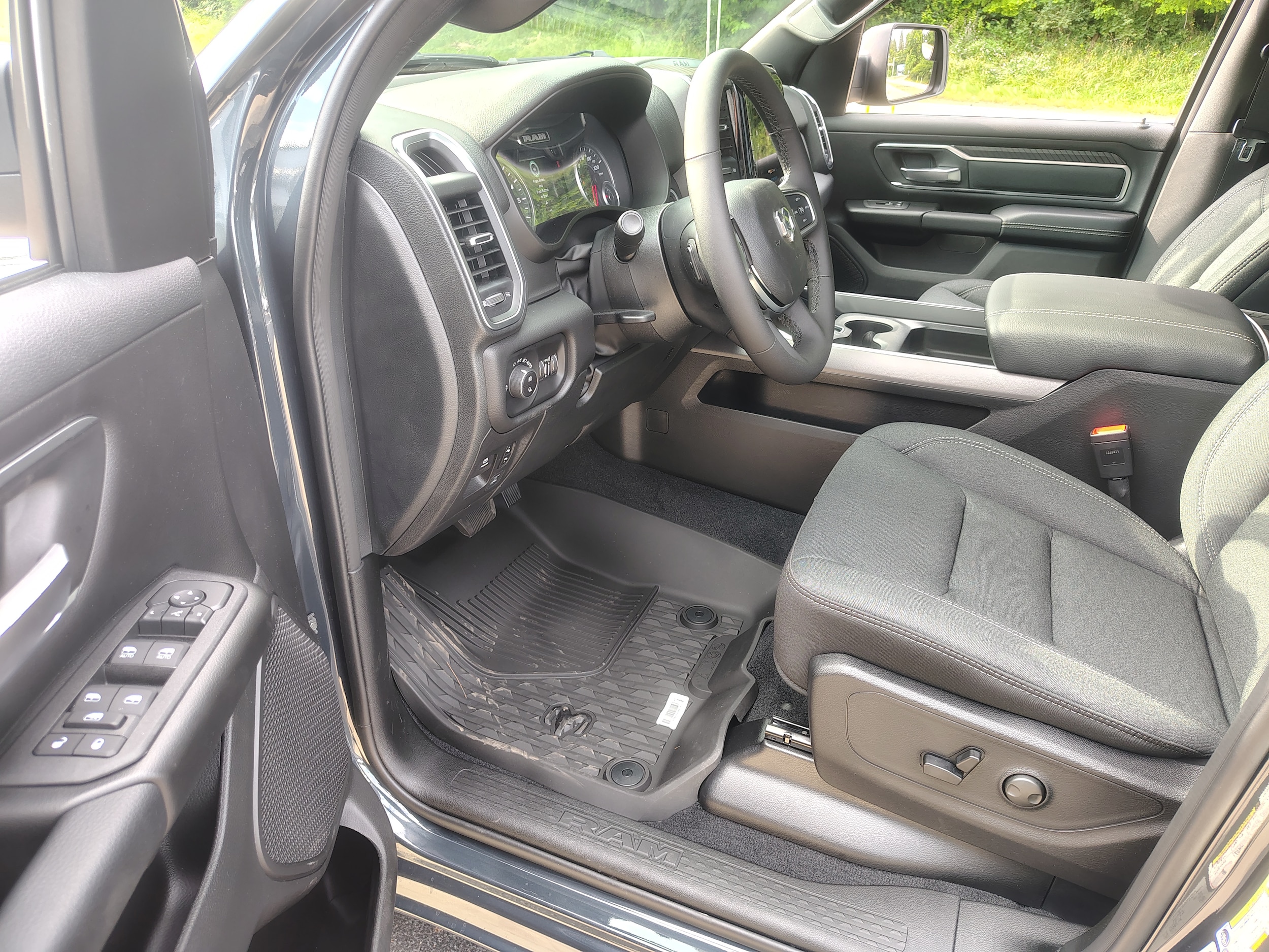 2026 Ram 1500 BIG HORN CREW CAB 4X4 5'7 BOX Forged Blue at Solomon CJD Carmichaels