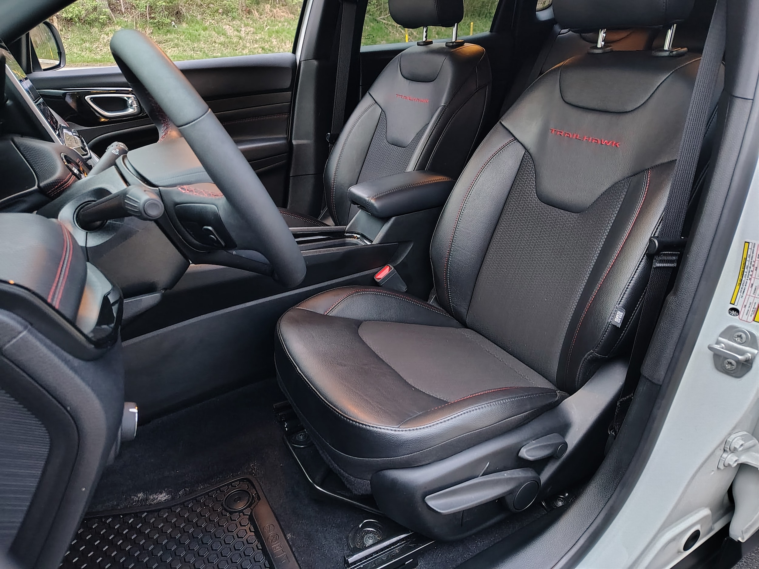 2025 Jeep Compass Trailhawk Bright White Clearcoat at Solomon CJD Carmichaels
