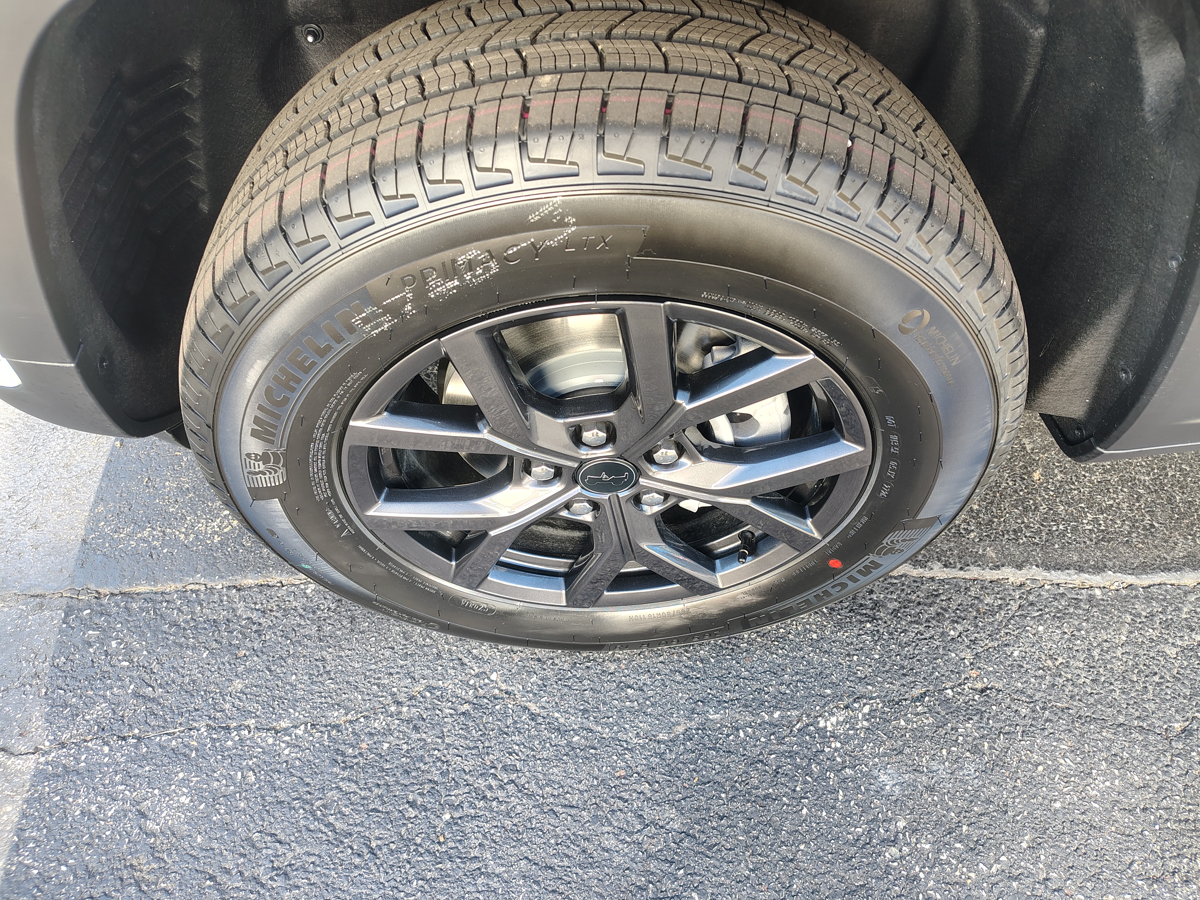 2027 Jeep Grand Cherokee photo 5 of 39