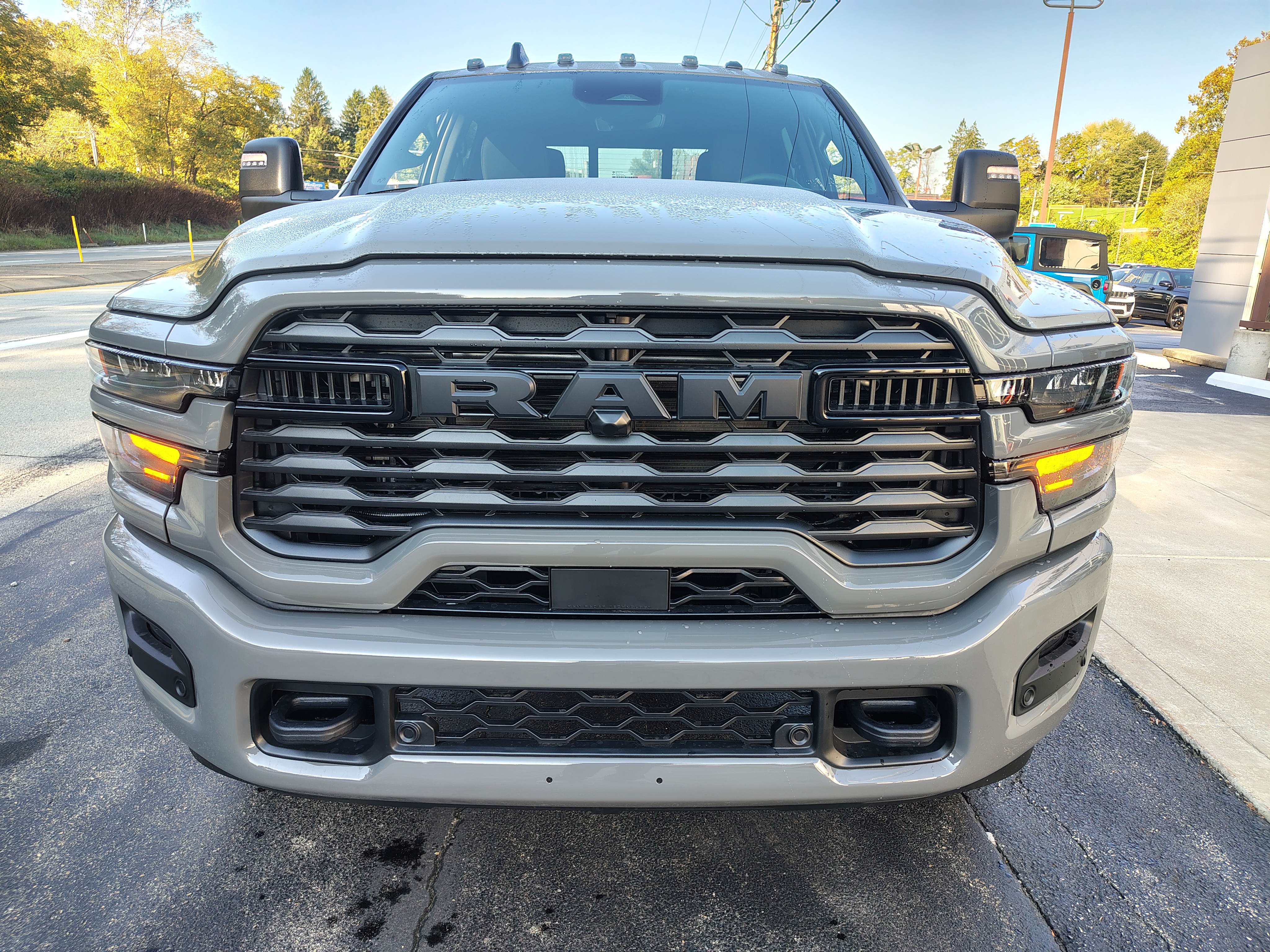 New 2027 Ram 2500 BIG HORN CREW CAB 4X4 6'4 BOX Pickup