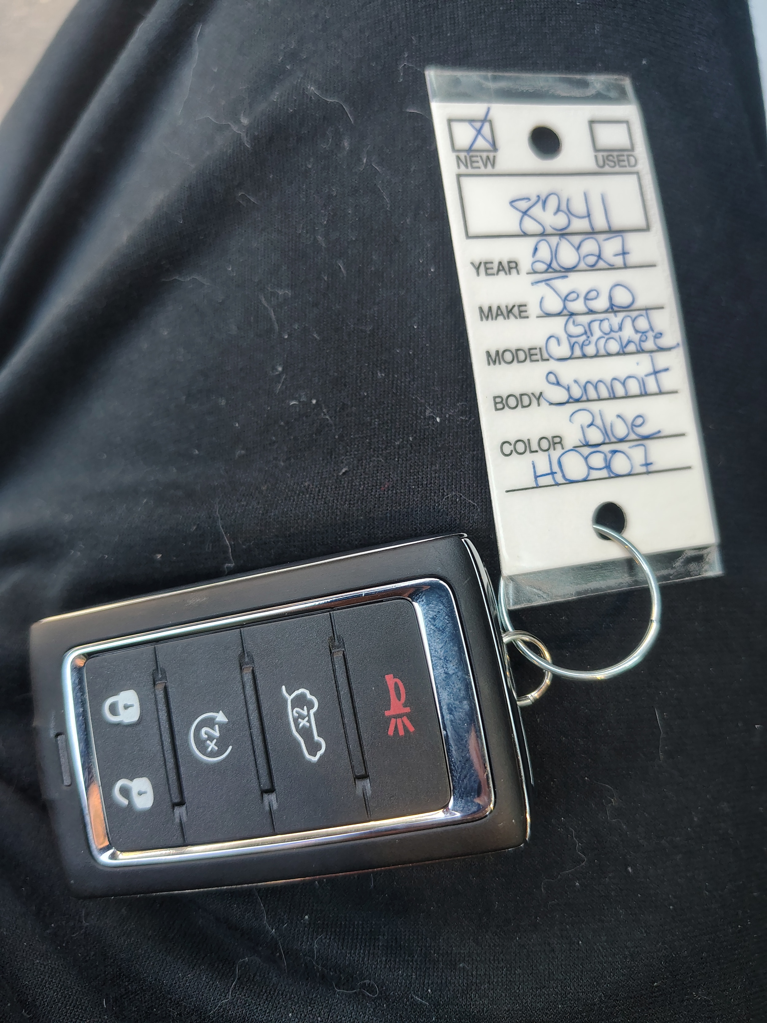 2027 Jeep Grand Cherokee photo 47 of 47