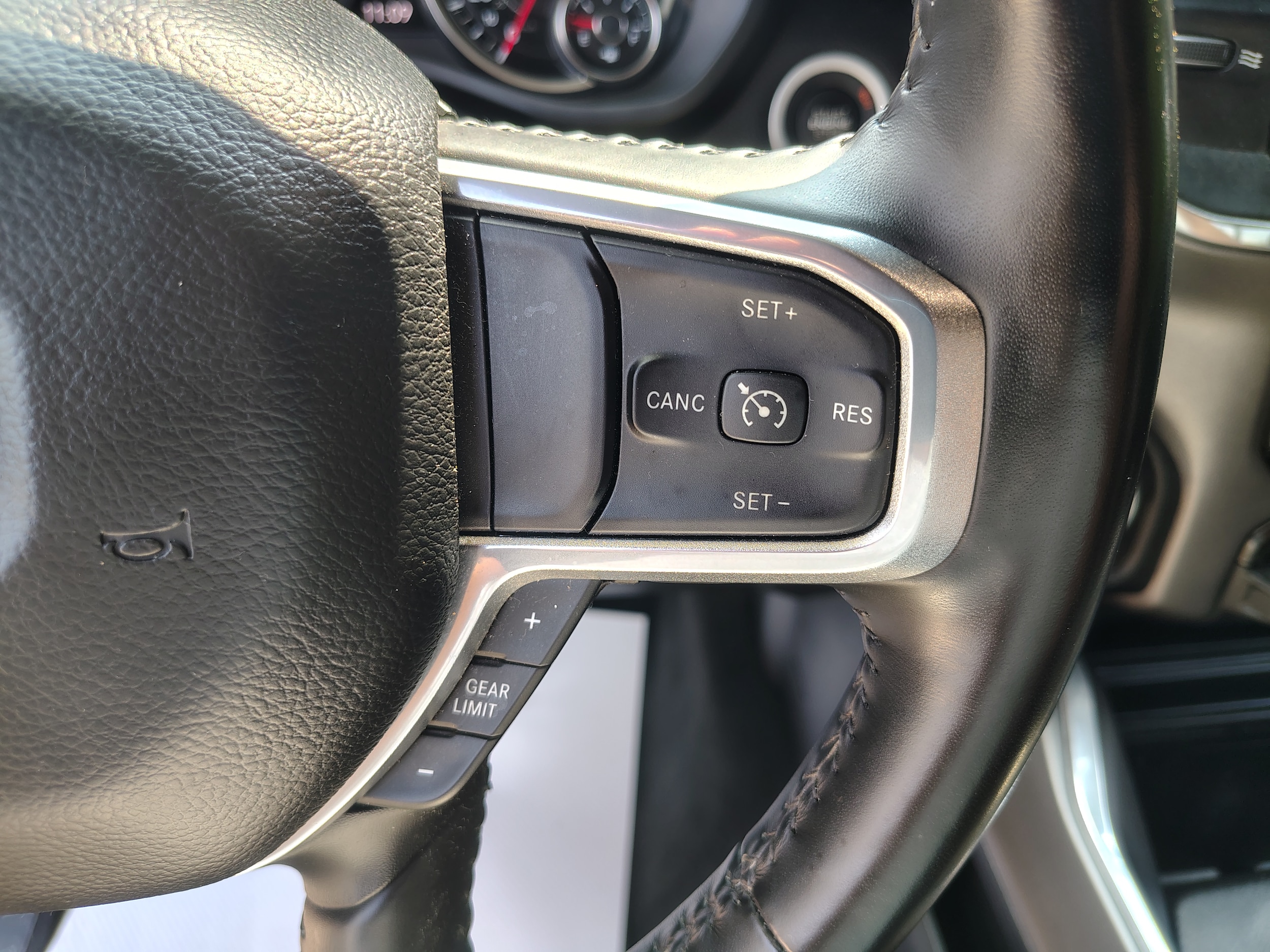 2022 Ram 1500 photo 33 of 44