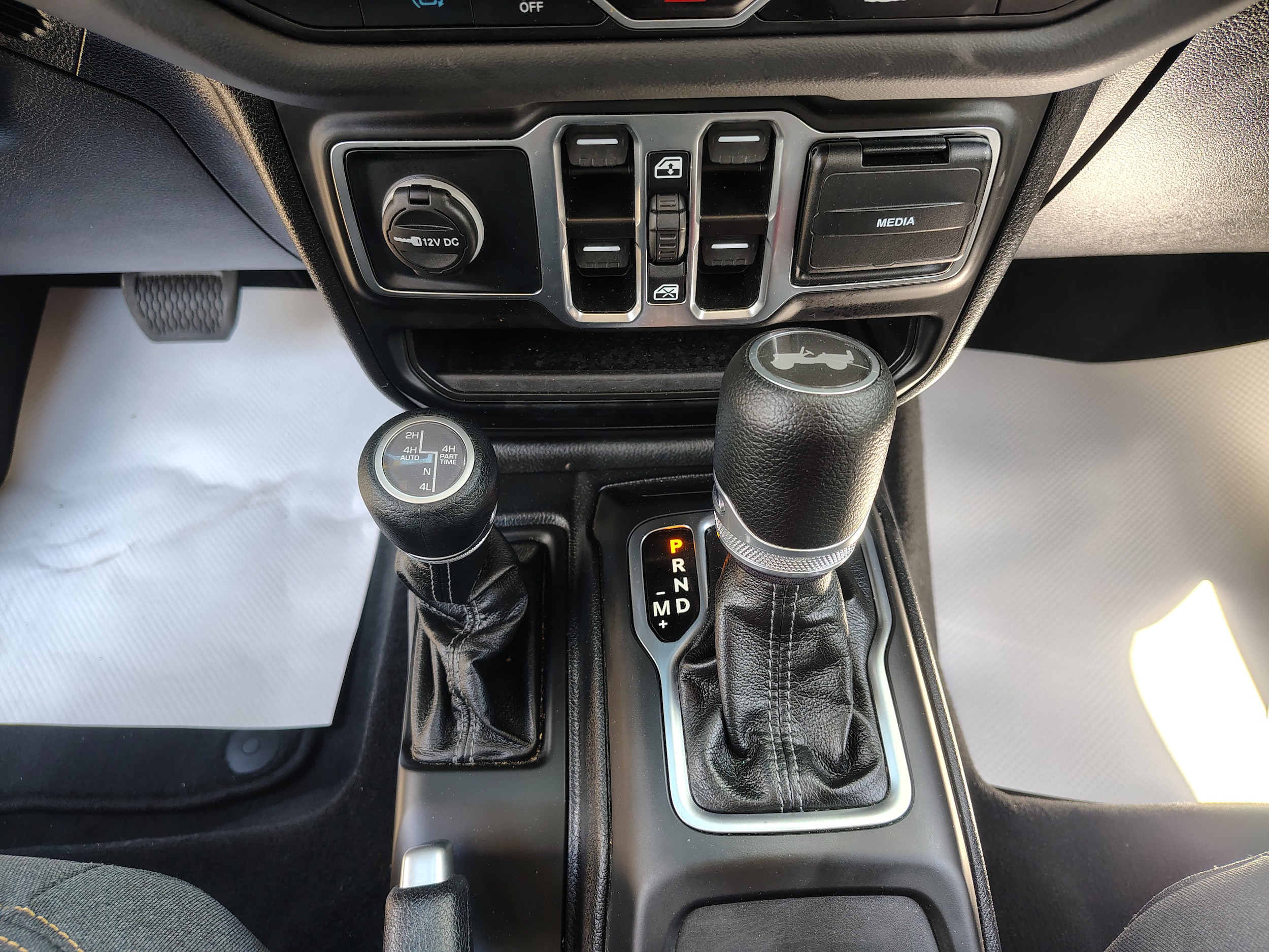 2025 Jeep Wrangler 4xe Sahara Anvil Clearcoat at Solomon CJD Brownsville