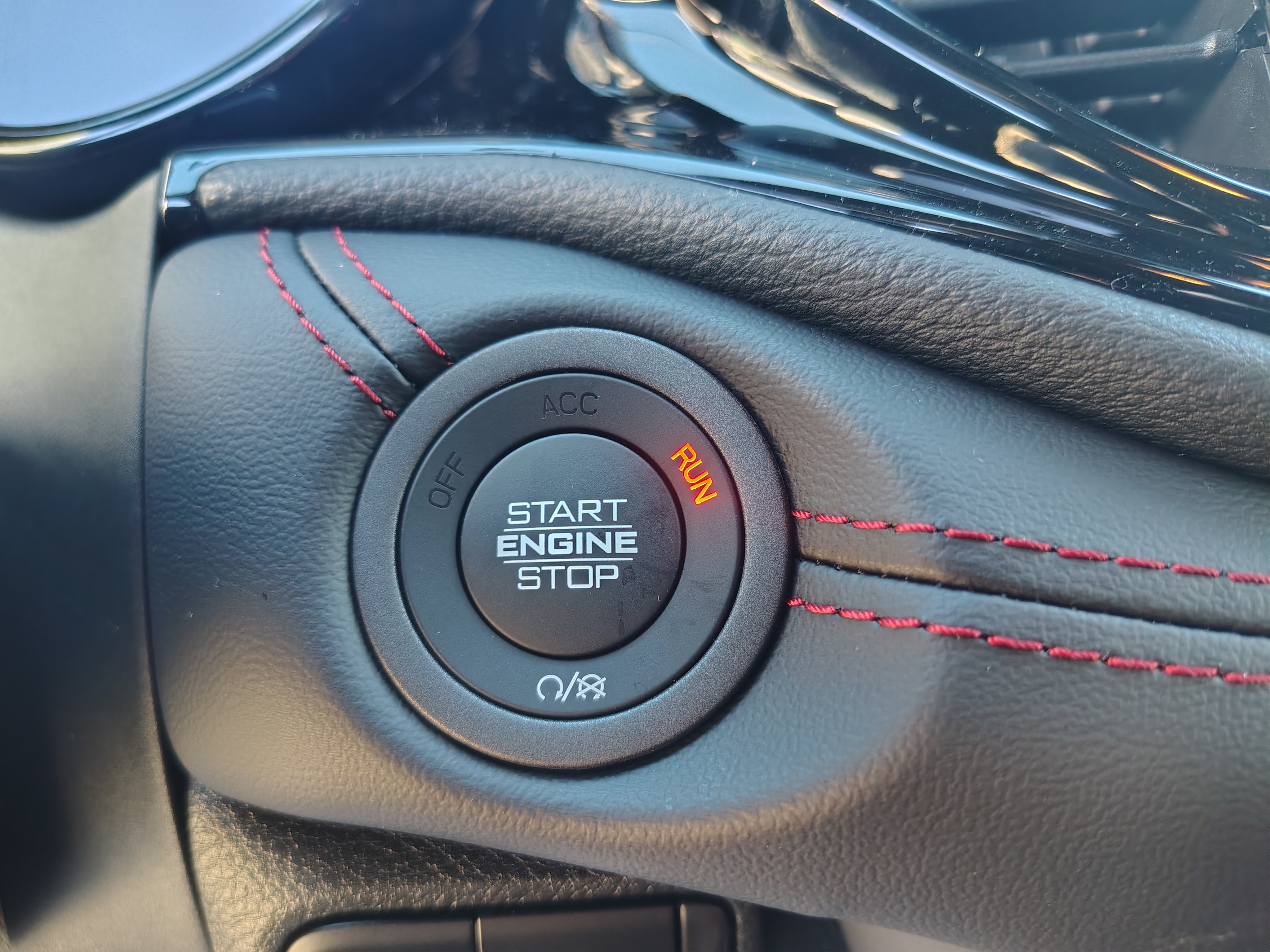 2027 Dodge Durango photo 36 of 42