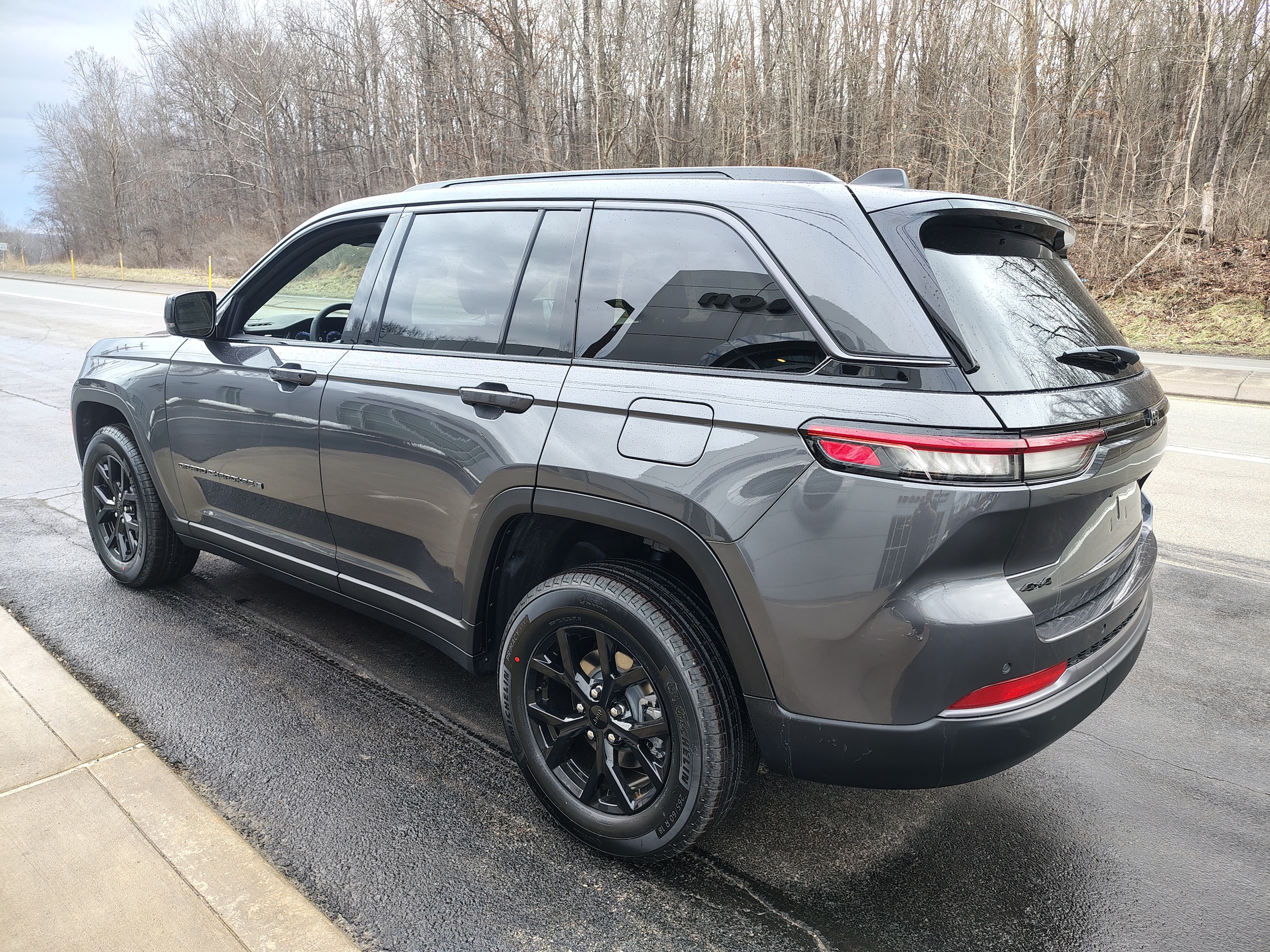 2026 Jeep Grand Cherokee LAREDO ALTITUDE 4X4 - 6