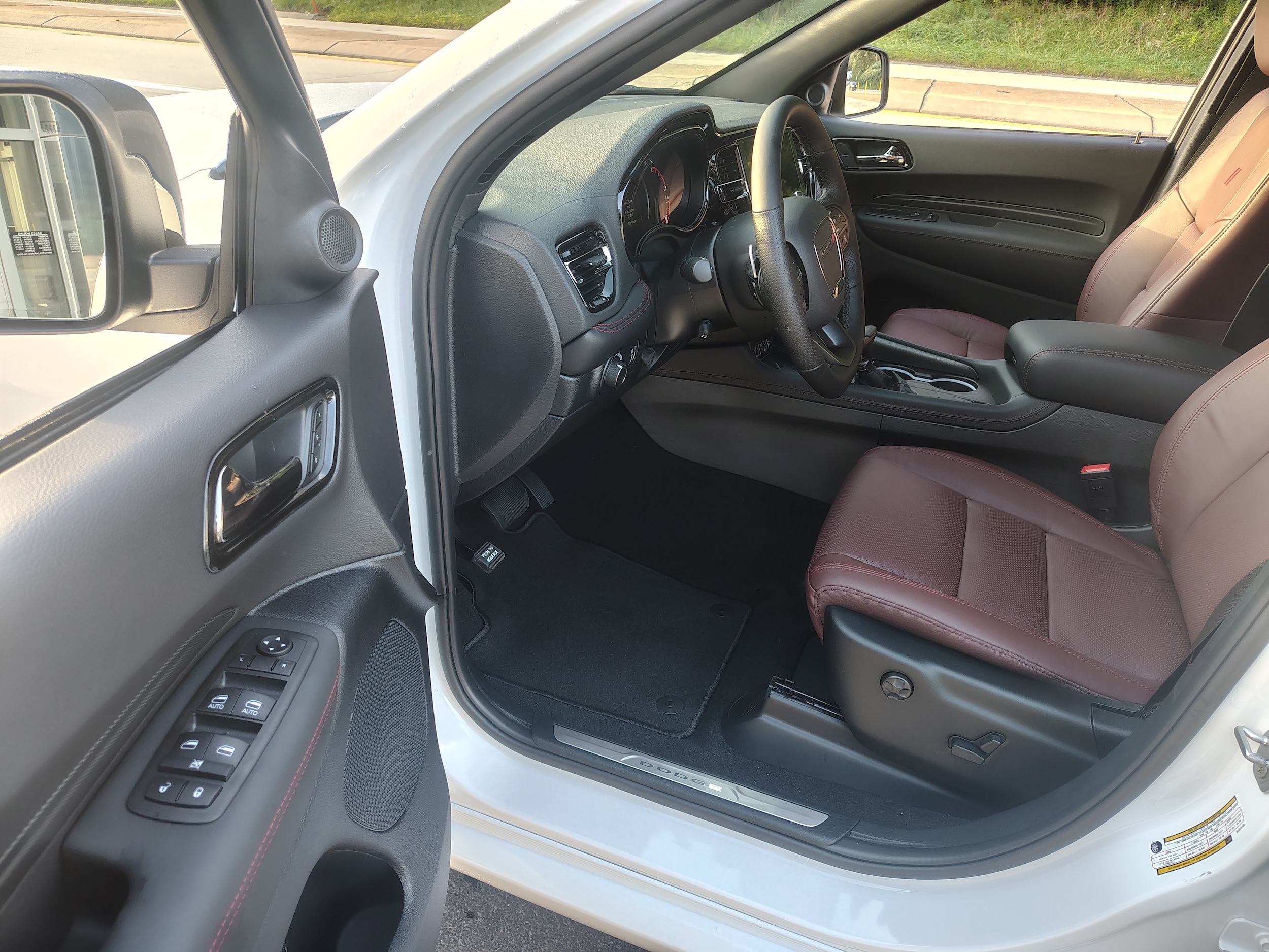 2027 Dodge Durango GT HEMI V8 PLUS AWD White Knuckle at Solomon CJD Carmichaels