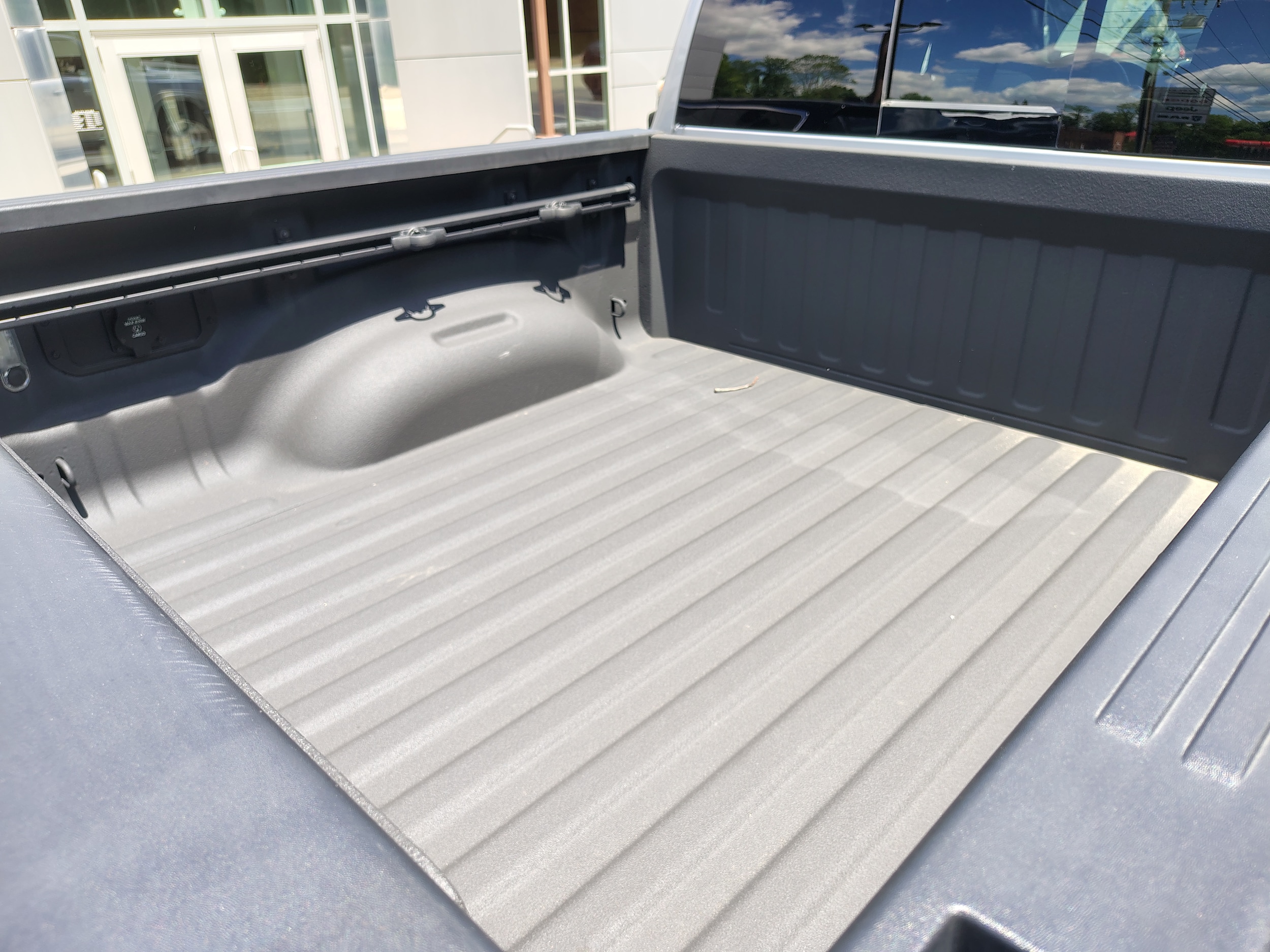 2025 Ram 1500 Big Horn Billet Silver Metallic Clearcoat at Solomon CJD Carmichaels