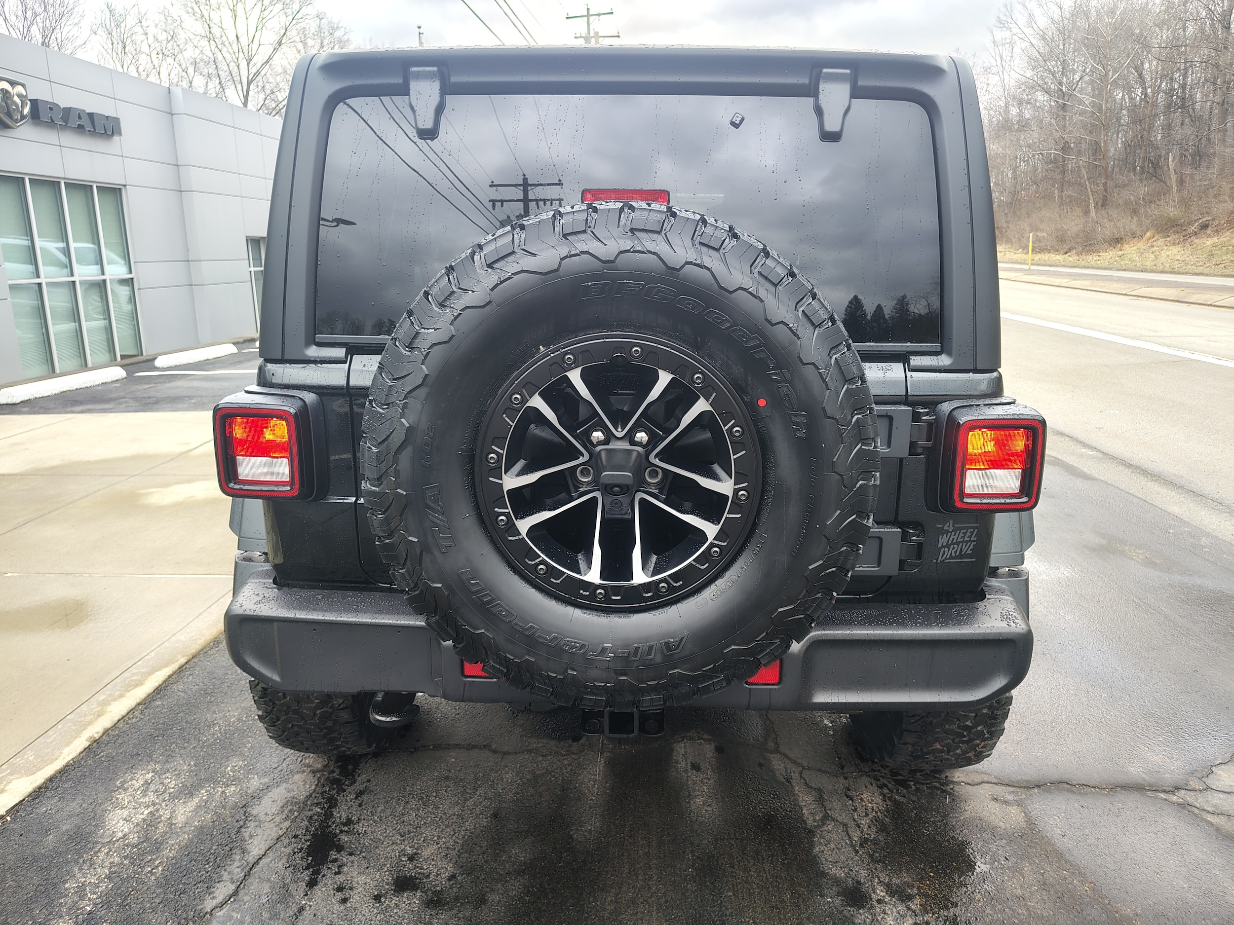 2026 Jeep Wrangler 4-DOOR WILLYS - 8