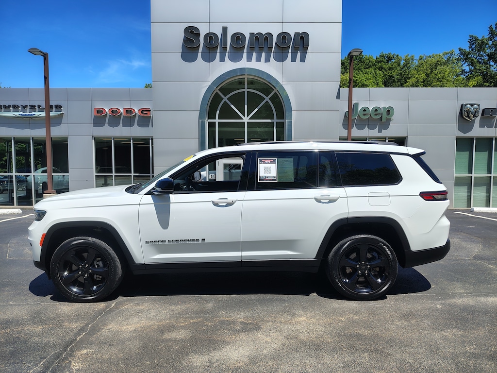 Used 2024 Jeep Grand Cherokee L Altitude Altitude 4x4