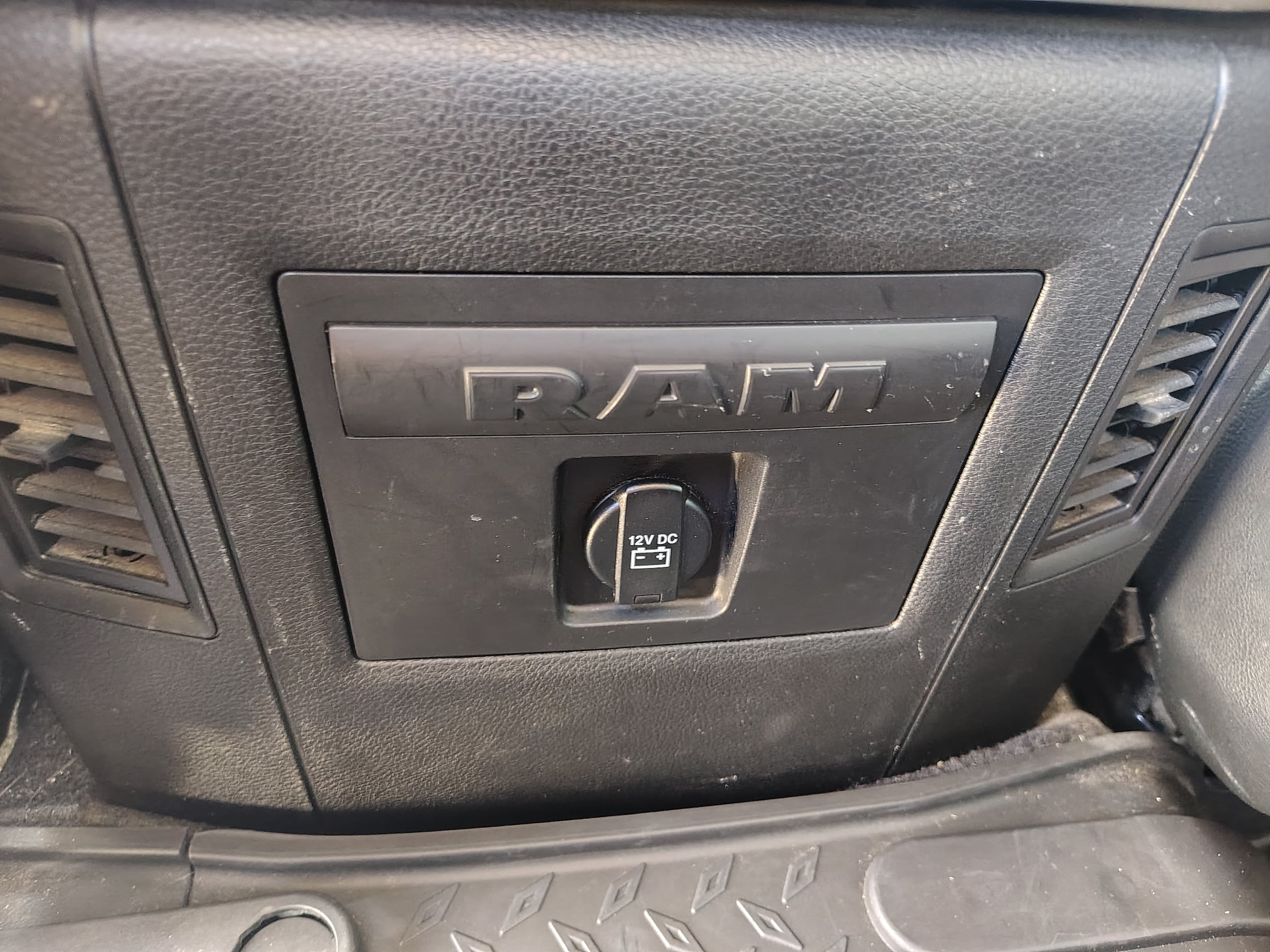 2018 Ram 1500 Big Horn Granite Crystal Metallic Clearcoat at Solomon CJD Carmichaels