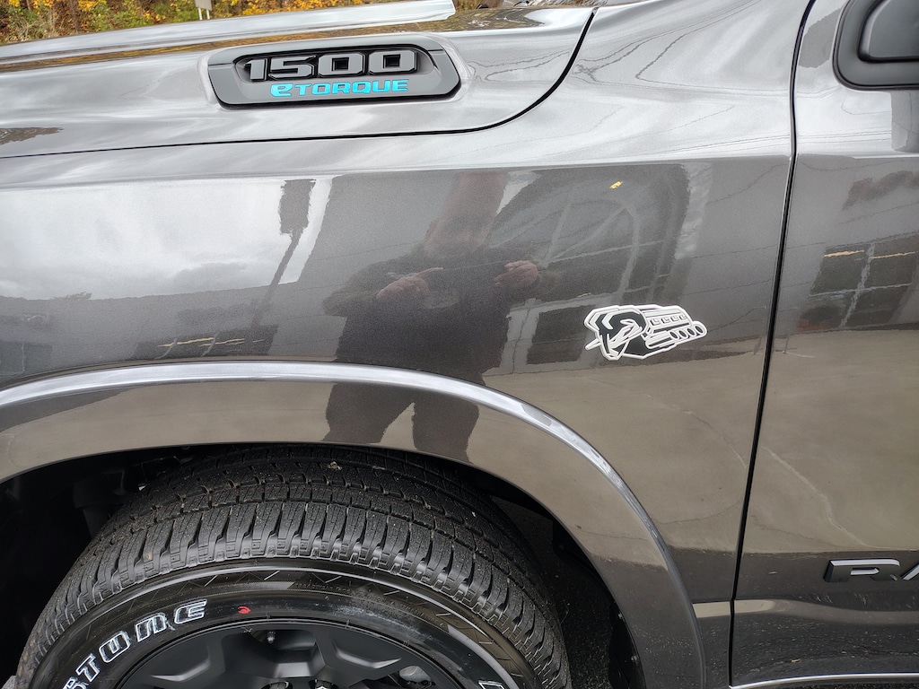 New 2026 Ram 1500 BIG HORN CREW CAB 4X4 5'7 BOX Pickup