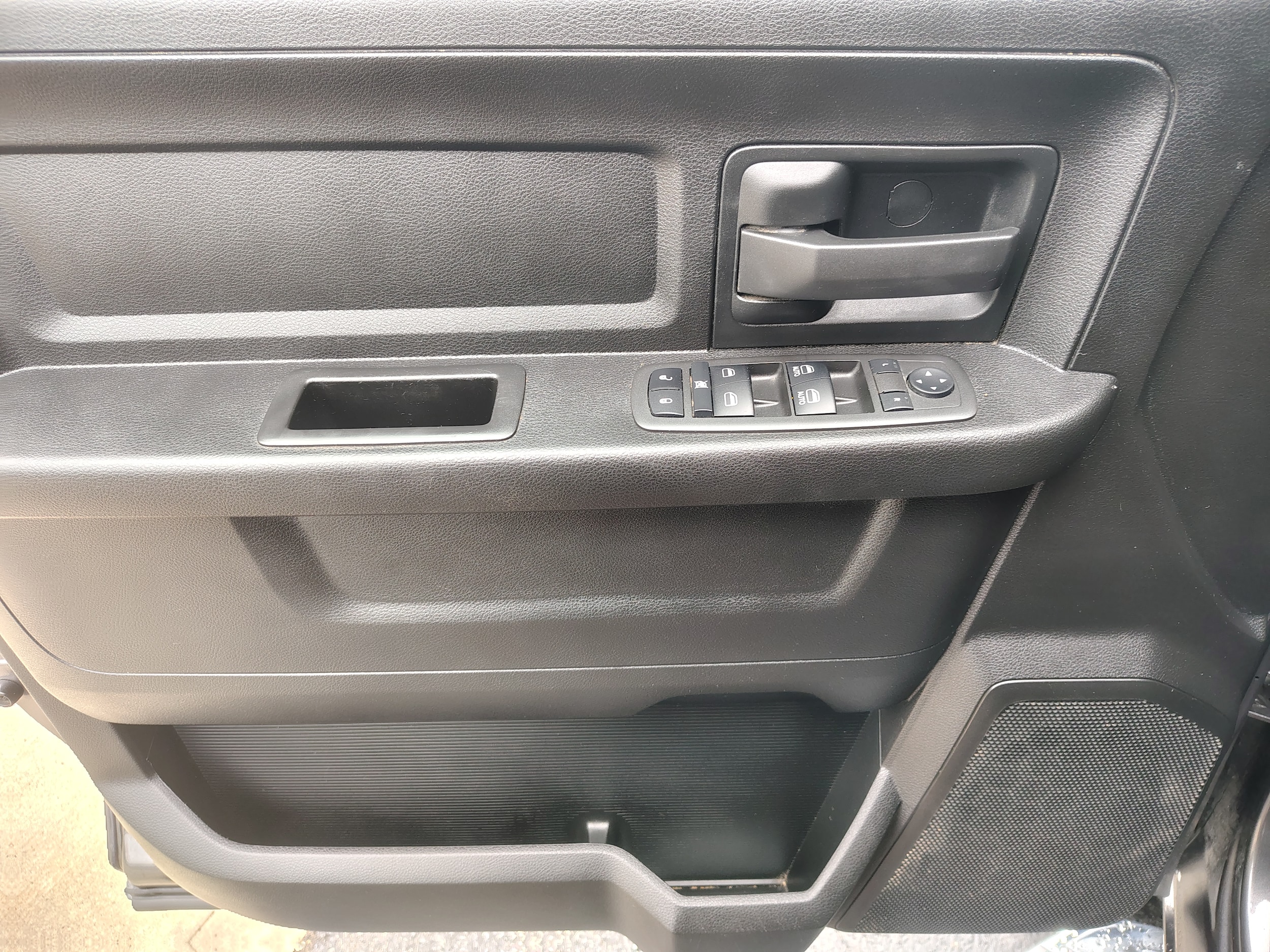 2022 Ram 2500 Tradesman Granite Crystal Metallic Clearcoat at Solomon CJD Brownsville
