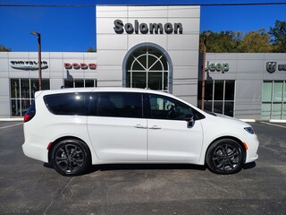 New 2026 Chrysler Pacifica SELECT Passenger Van For Sale Brownsville PA
