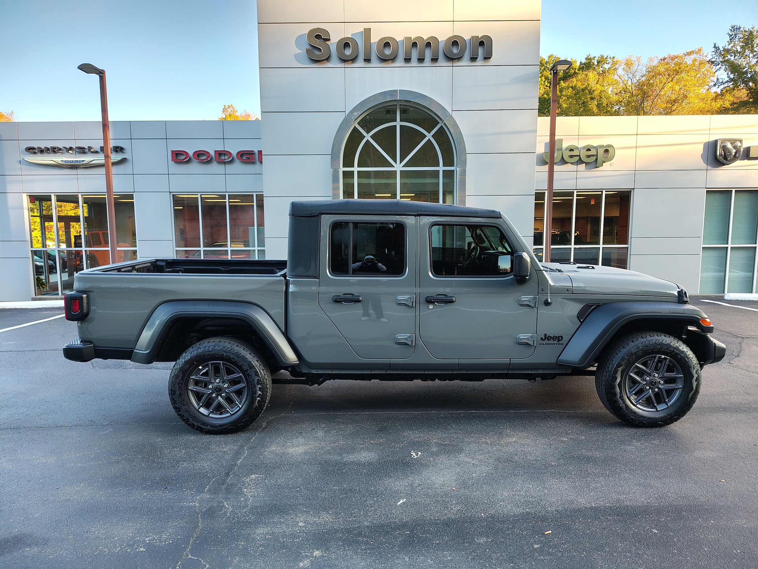 2020 Jeep Gladiator Sport