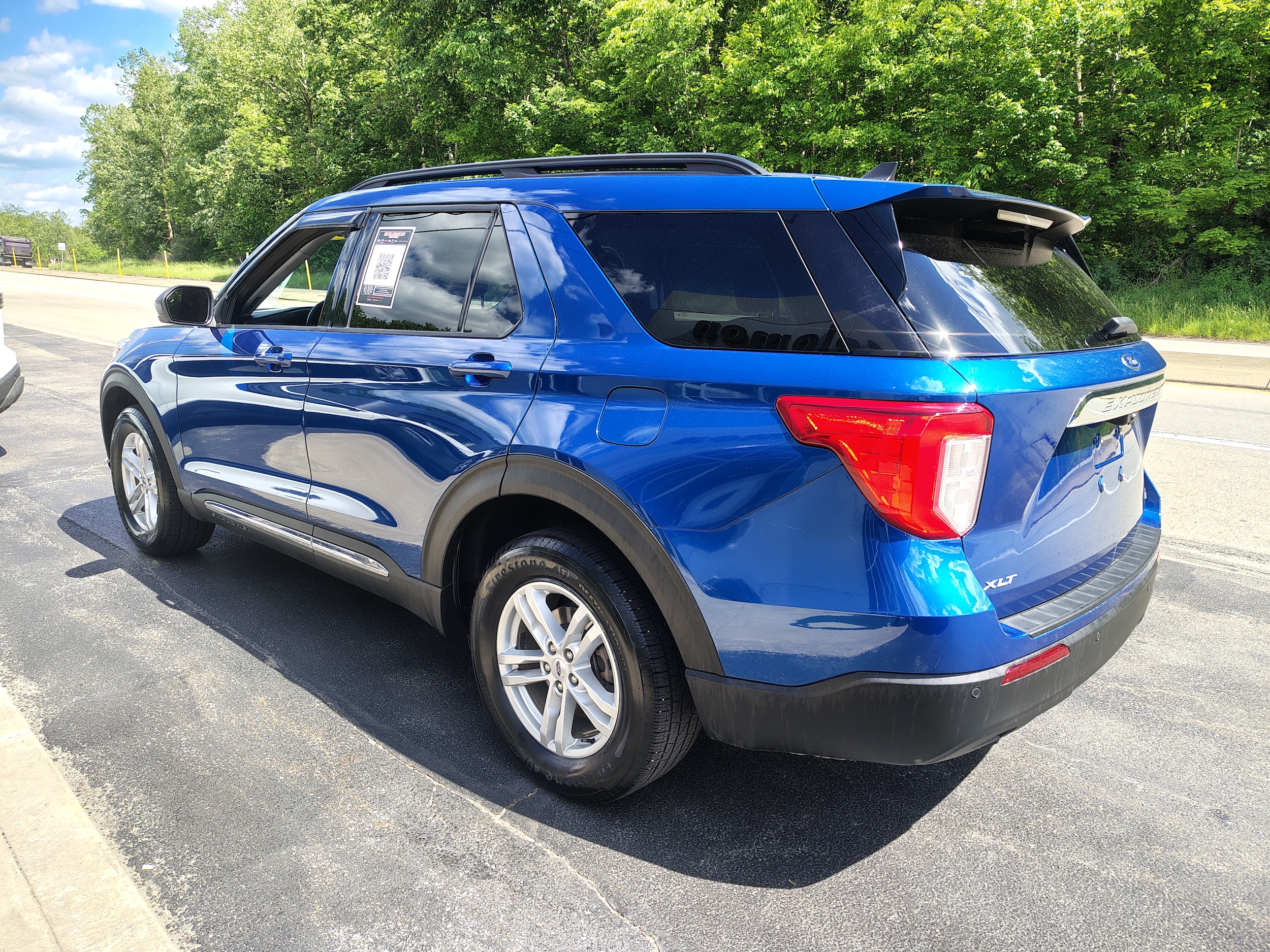 2021 Ford Explorer XLT Blue at Solomon CJD Brownsville