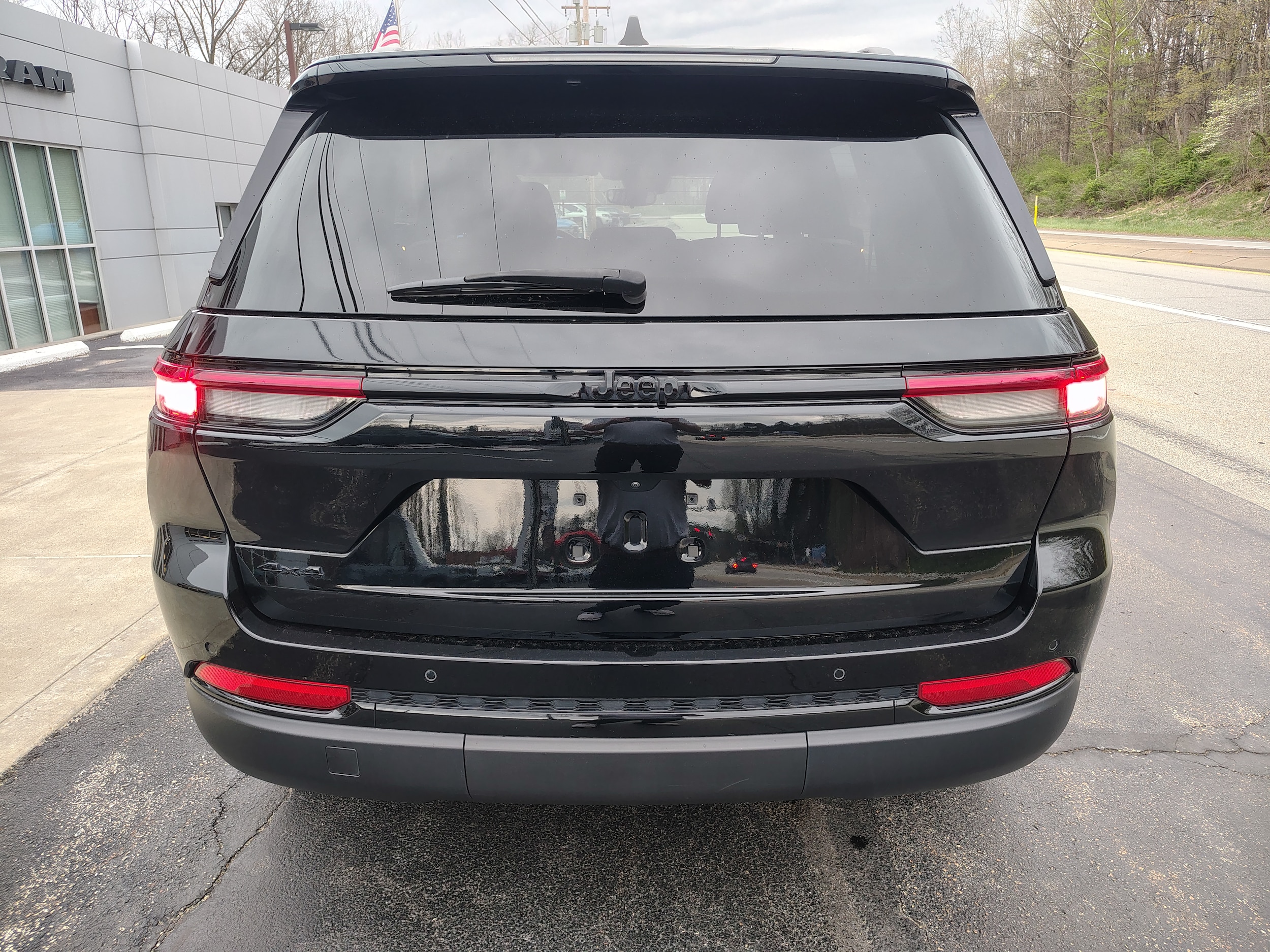2024 Jeep Grand Cherokee Altitude X - 8