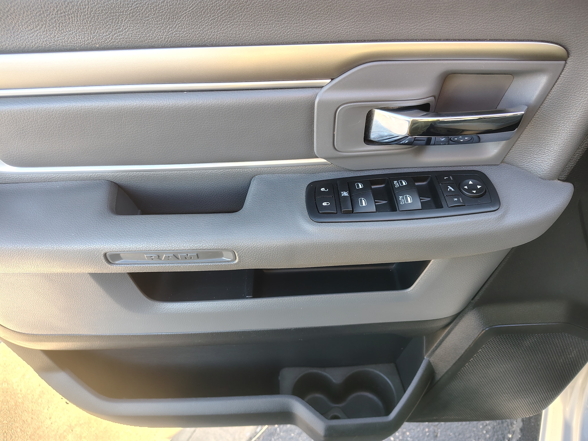 2016 Ram 1500 Big Horn Bright White Clearcoat at Solomon CJD Brownsville