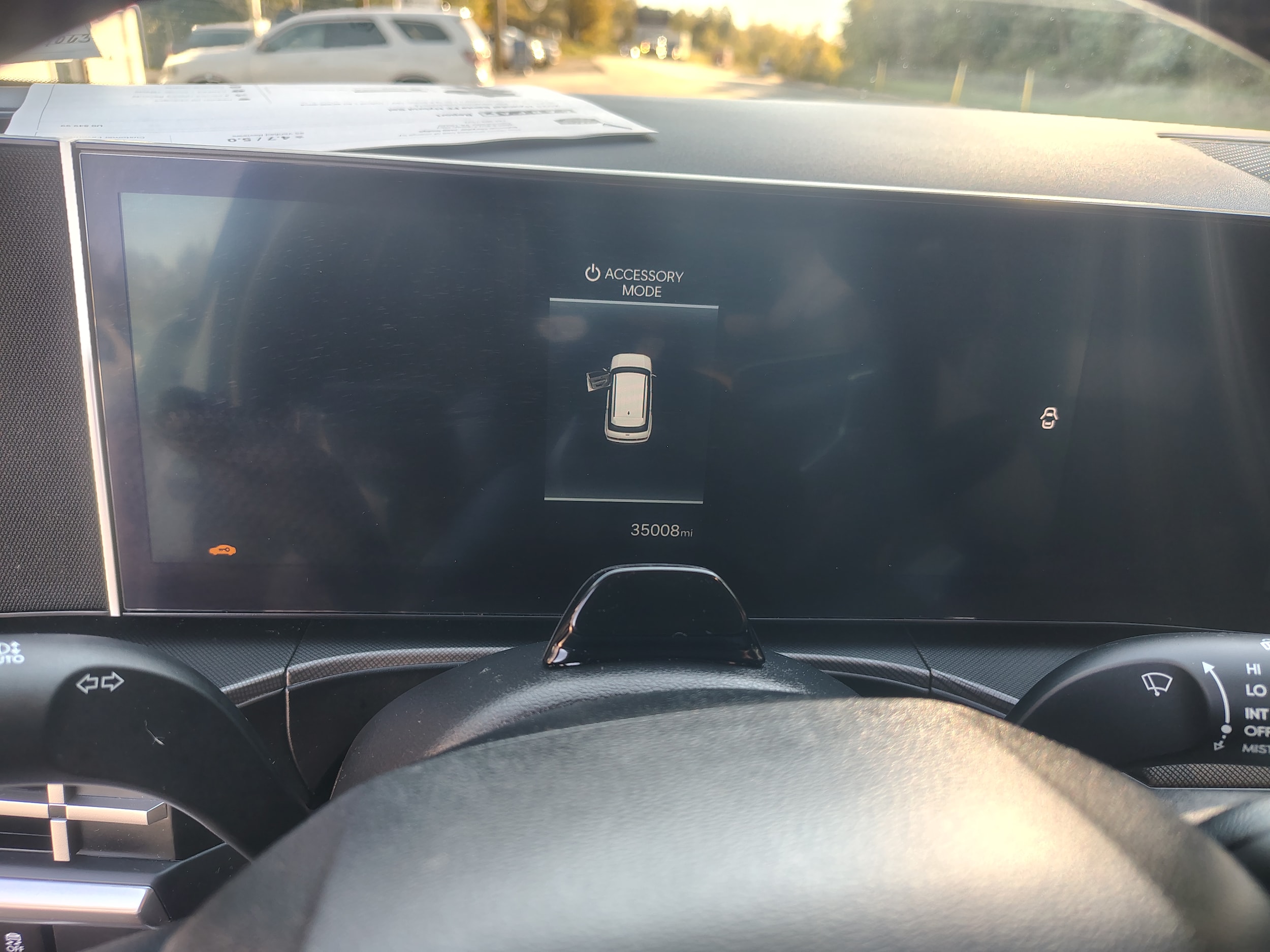2025 Hyundai Santa Fe Hybrid photo 31 of 40