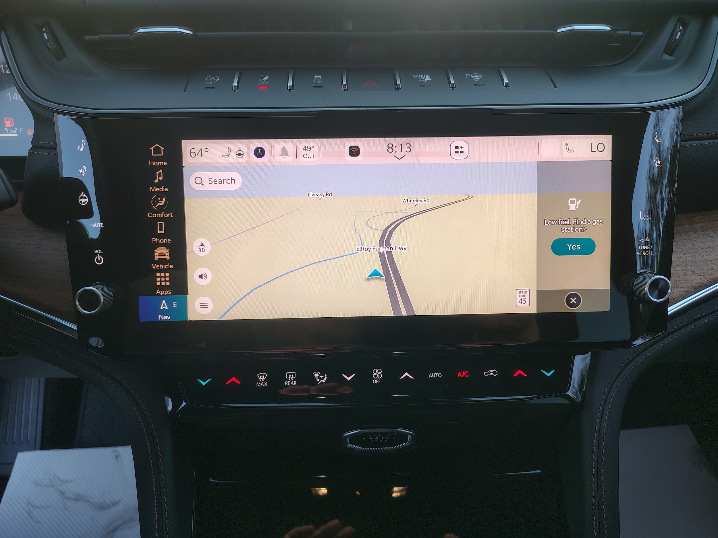2027 Jeep Grand Cherokee photo 42 of 47