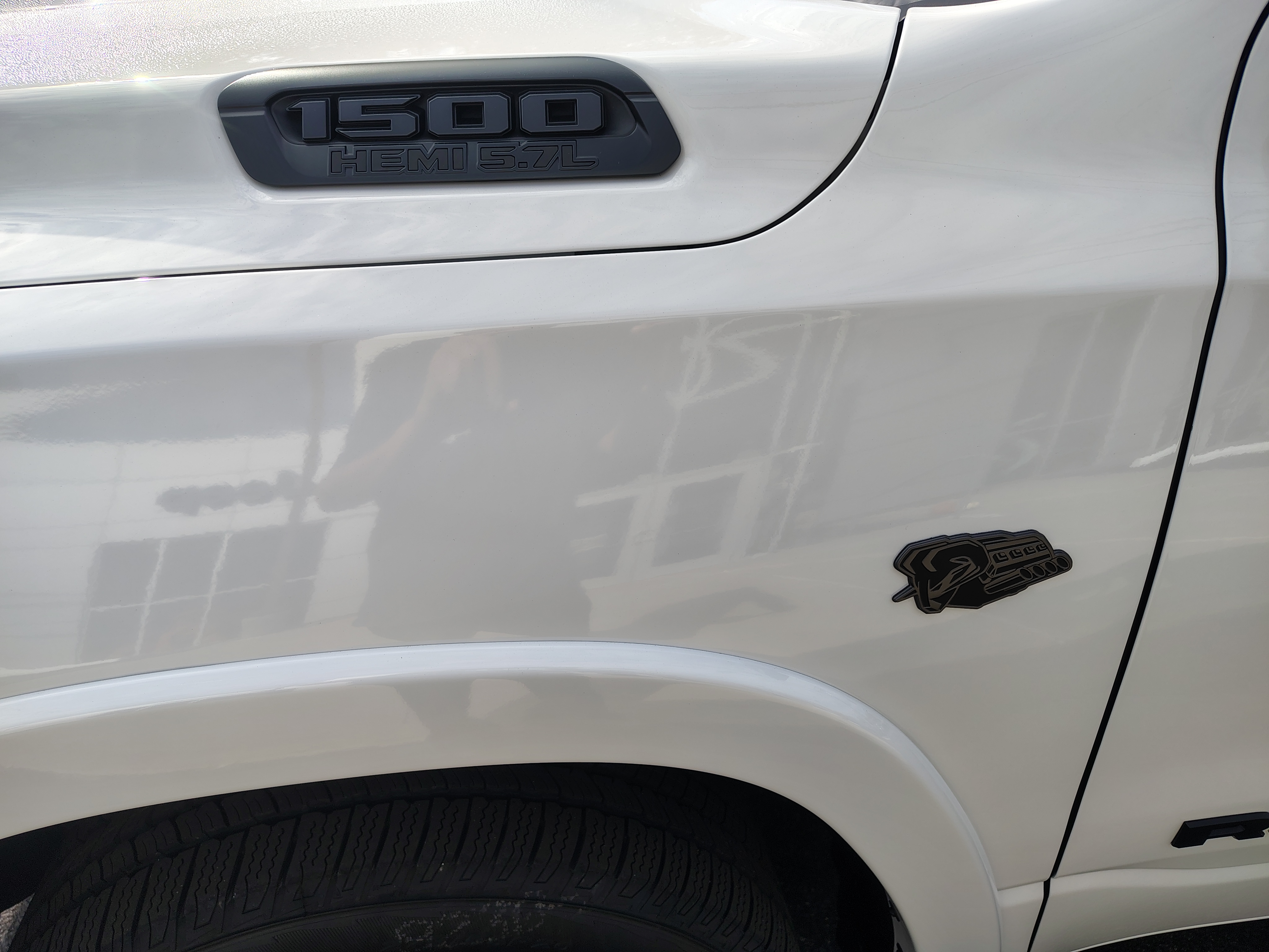 2027 Ram 1500 photo 6 of 42